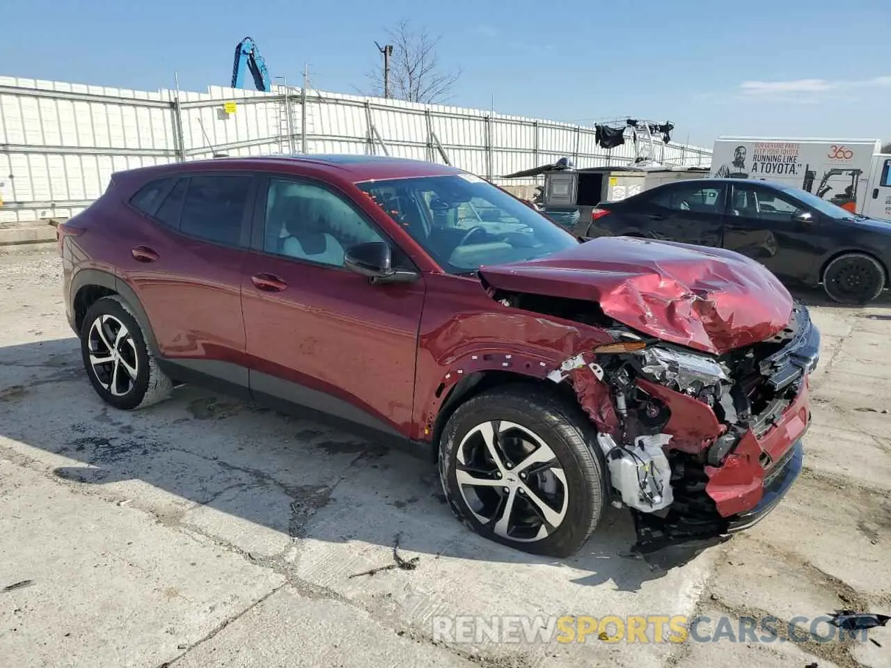 4 Фотография поврежденного автомобиля KL77LGE25RC131720 CHEVROLET TRAX 1RS 2024