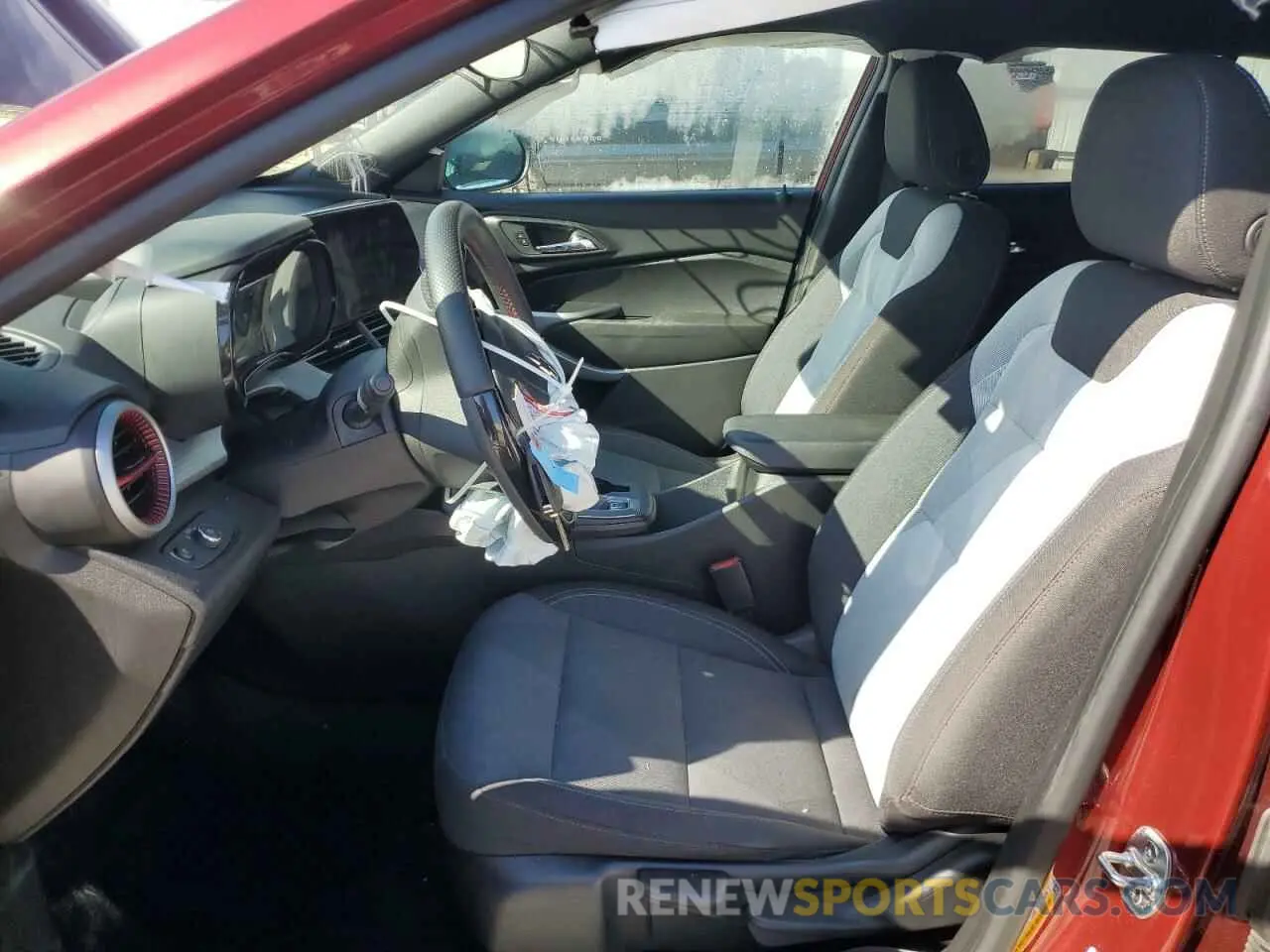 7 Фотография поврежденного автомобиля KL77LGE25RC131720 CHEVROLET TRAX 1RS 2024
