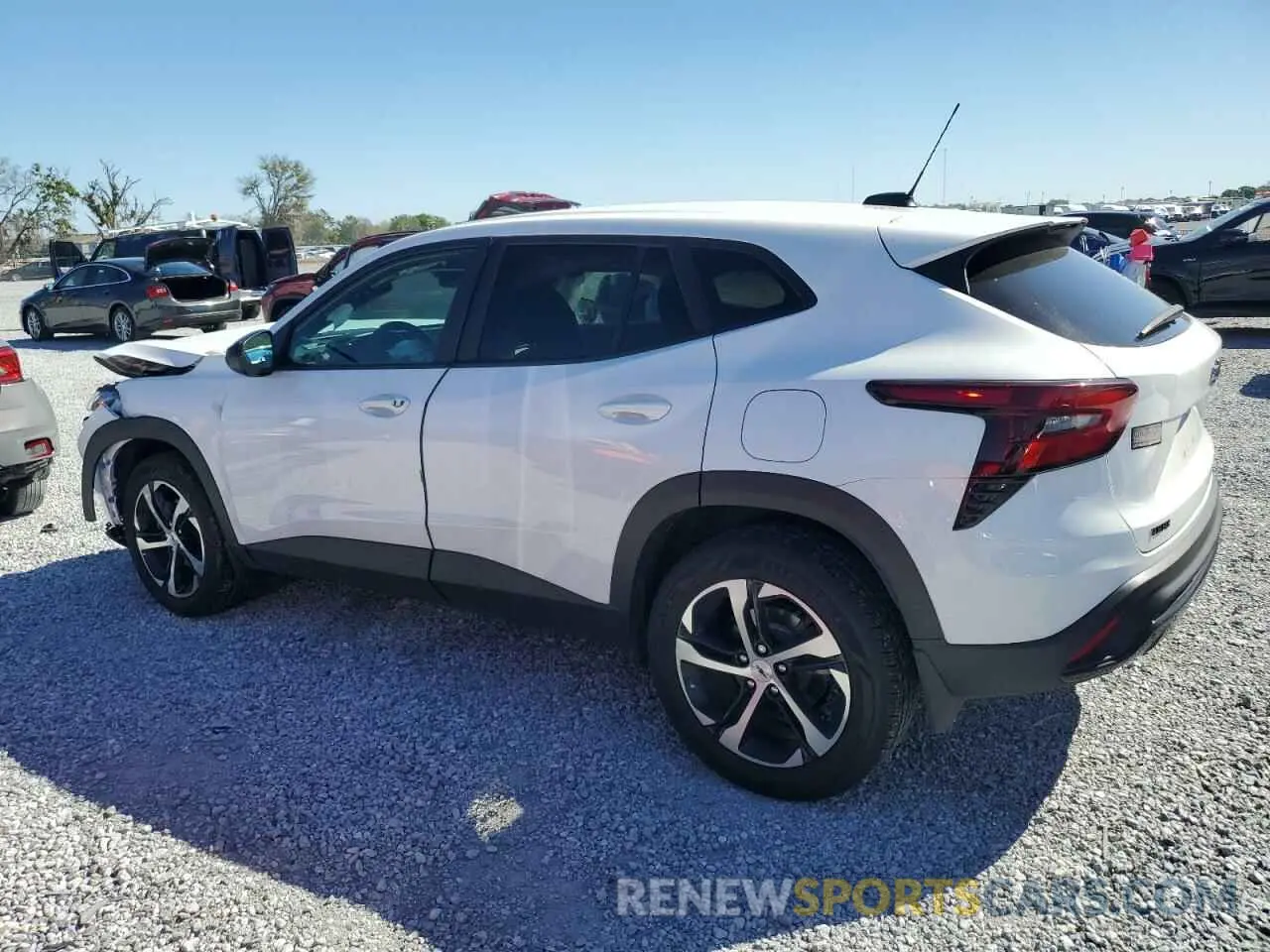 2 Фотография поврежденного автомобиля KL77LGE27RC117463 CHEVROLET TRAX 1RS 2024
