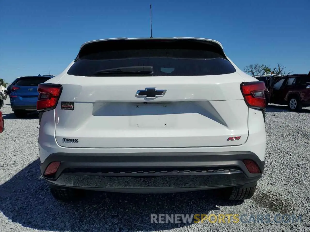 6 Фотография поврежденного автомобиля KL77LGE27RC117463 CHEVROLET TRAX 1RS 2024