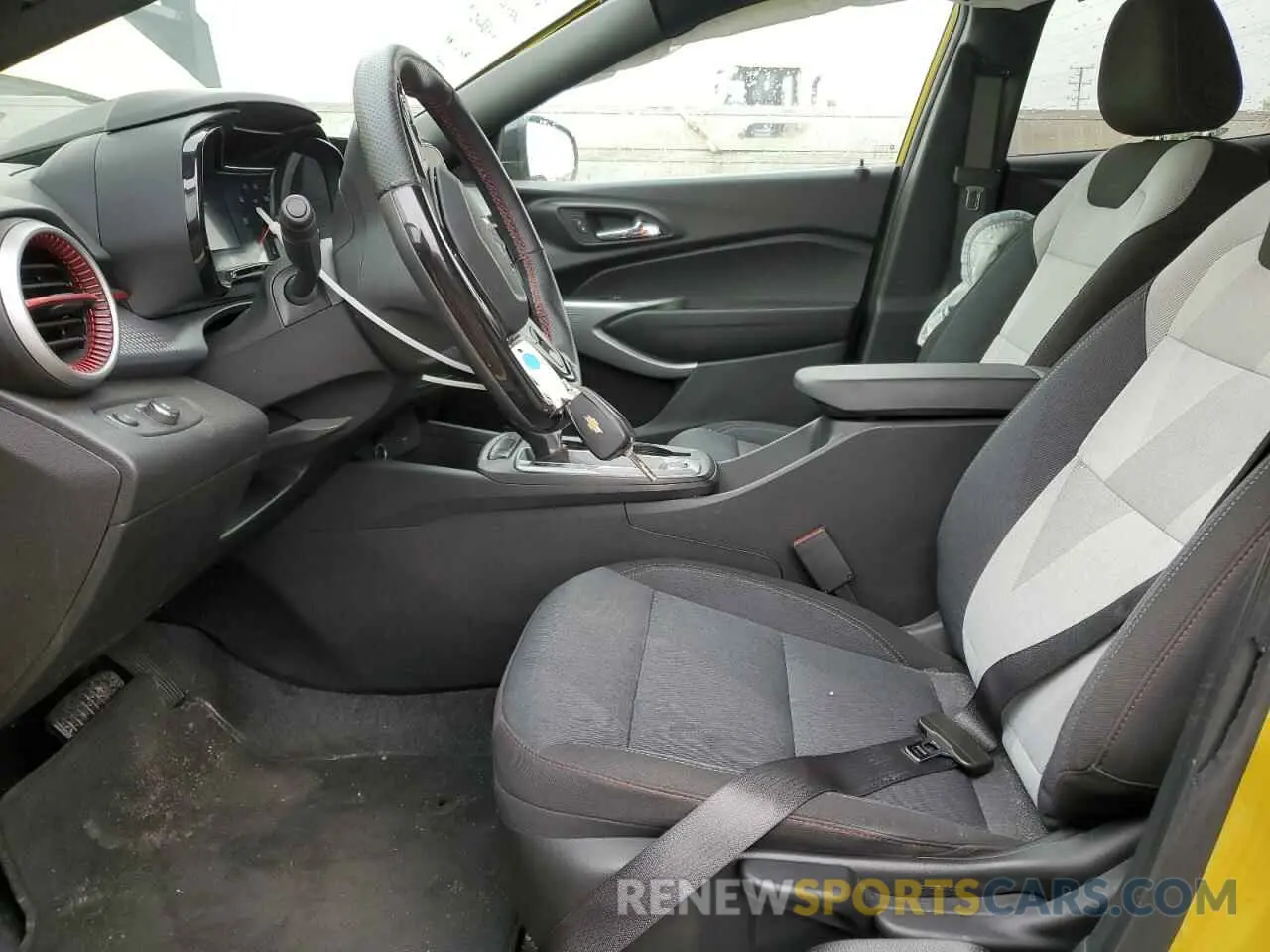 7 Photograph of a damaged car KL77LGE2XRC117814 CHEVROLET TRAX 1RS 2024