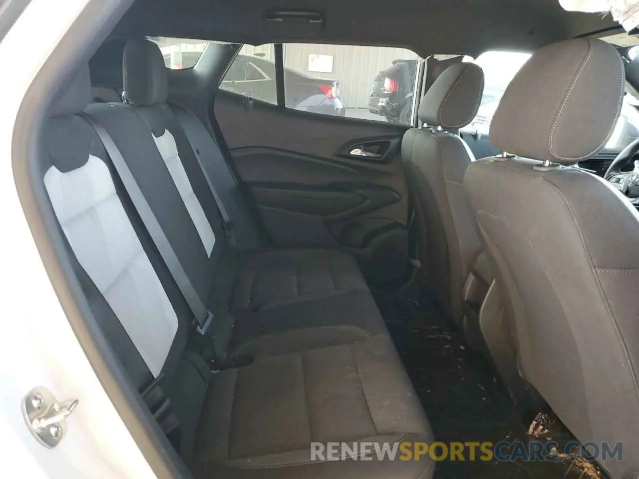 11 Фотография поврежденного автомобиля KL77LGE2XRC181190 CHEVROLET TRAX 1RS 2024