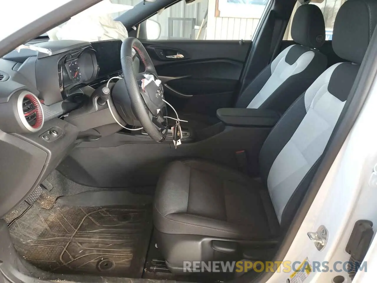 7 Фотография поврежденного автомобиля KL77LGE2XRC181190 CHEVROLET TRAX 1RS 2024