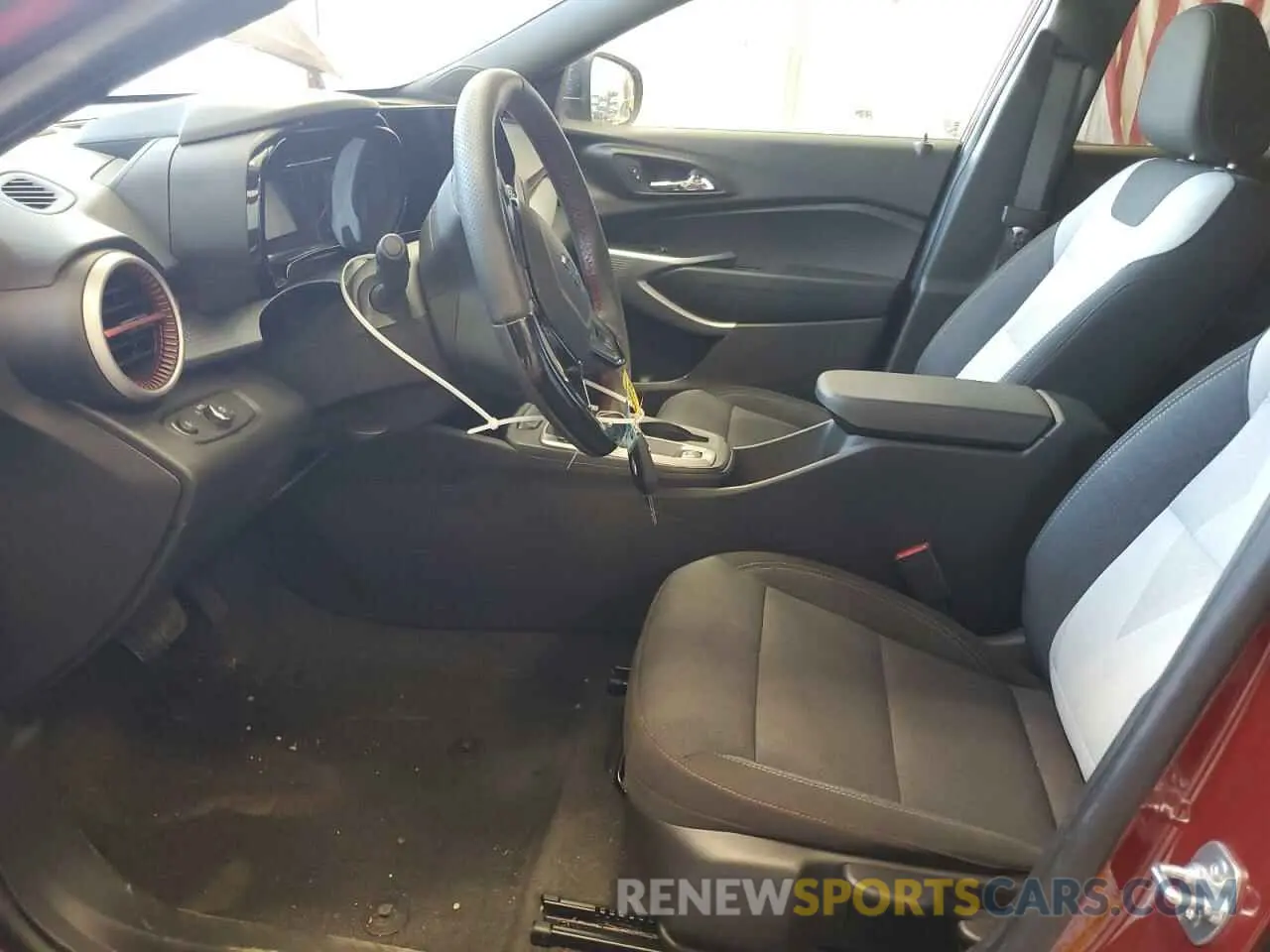 7 Photograph of a damaged car KL77LGEP9SC014241 CHEVROLET TRAX 1RS 2025
