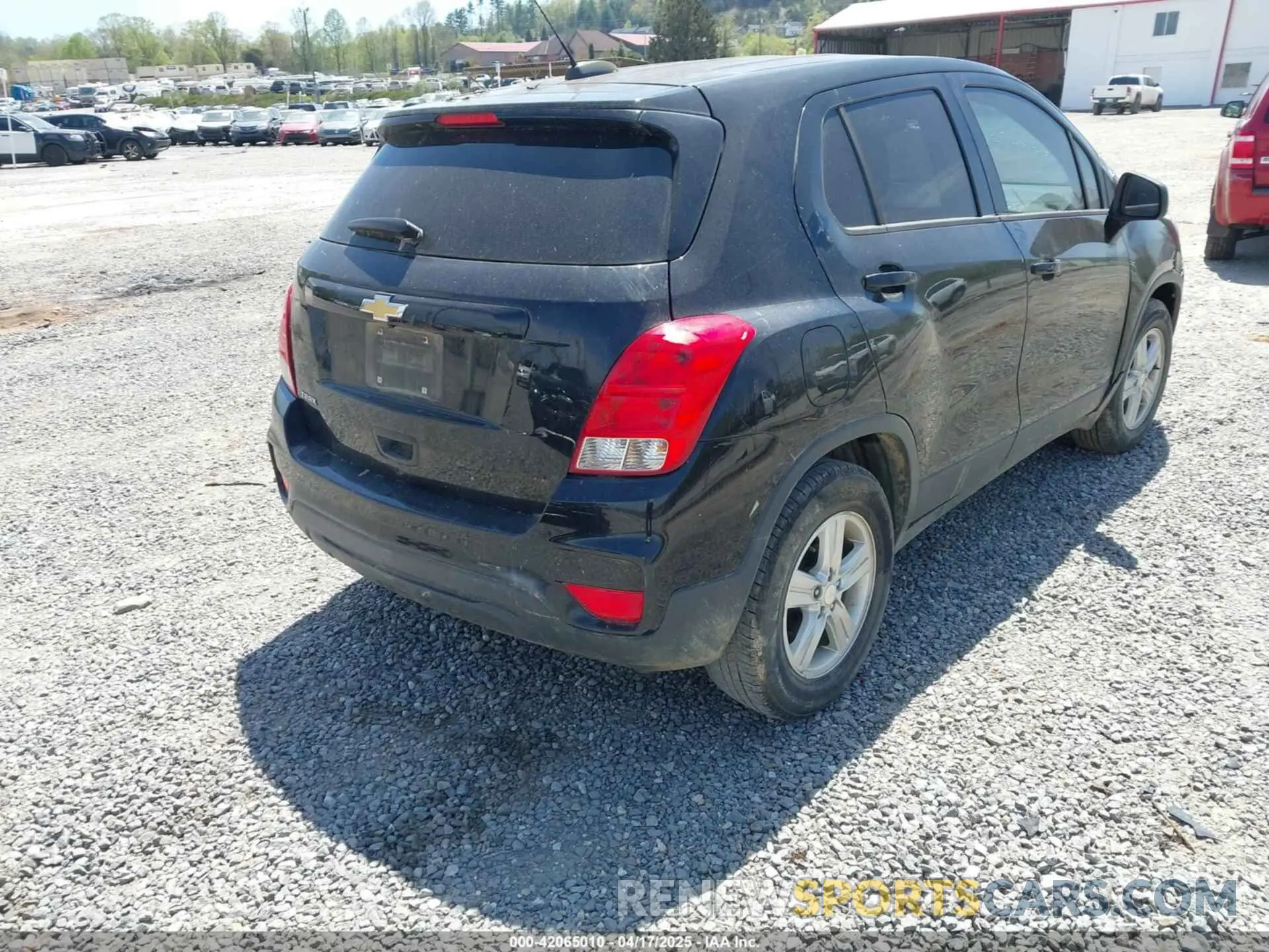4 Фотография поврежденного автомобиля 3GNCJKSB0KL371838 CHEVROLET TRAX 2019