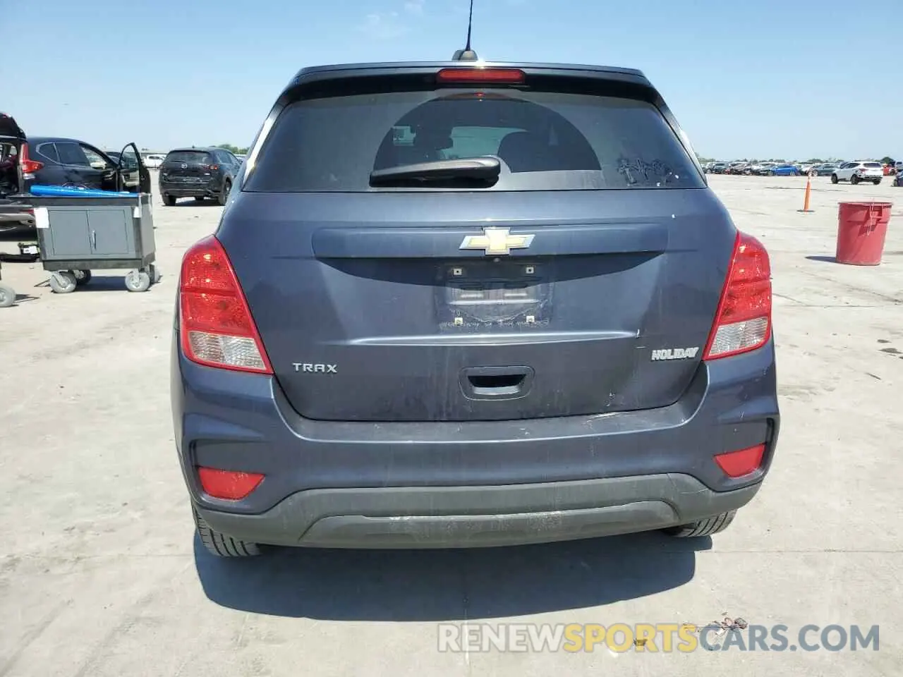 6 Photograph of a damaged car 3GNCJKSB1KL203724 CHEVROLET TRAX 2019