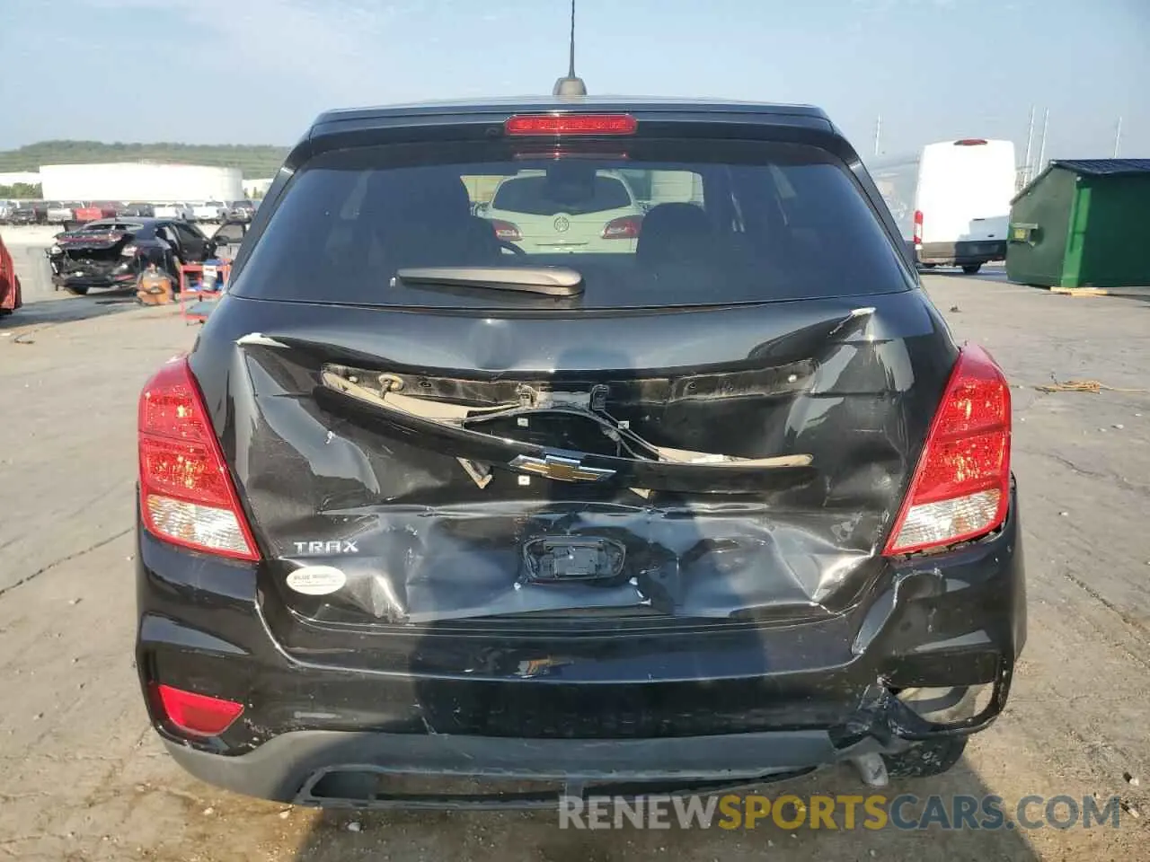 6 Фотография поврежденного автомобиля 3GNCJKSB1KL281663 CHEVROLET TRAX 2019