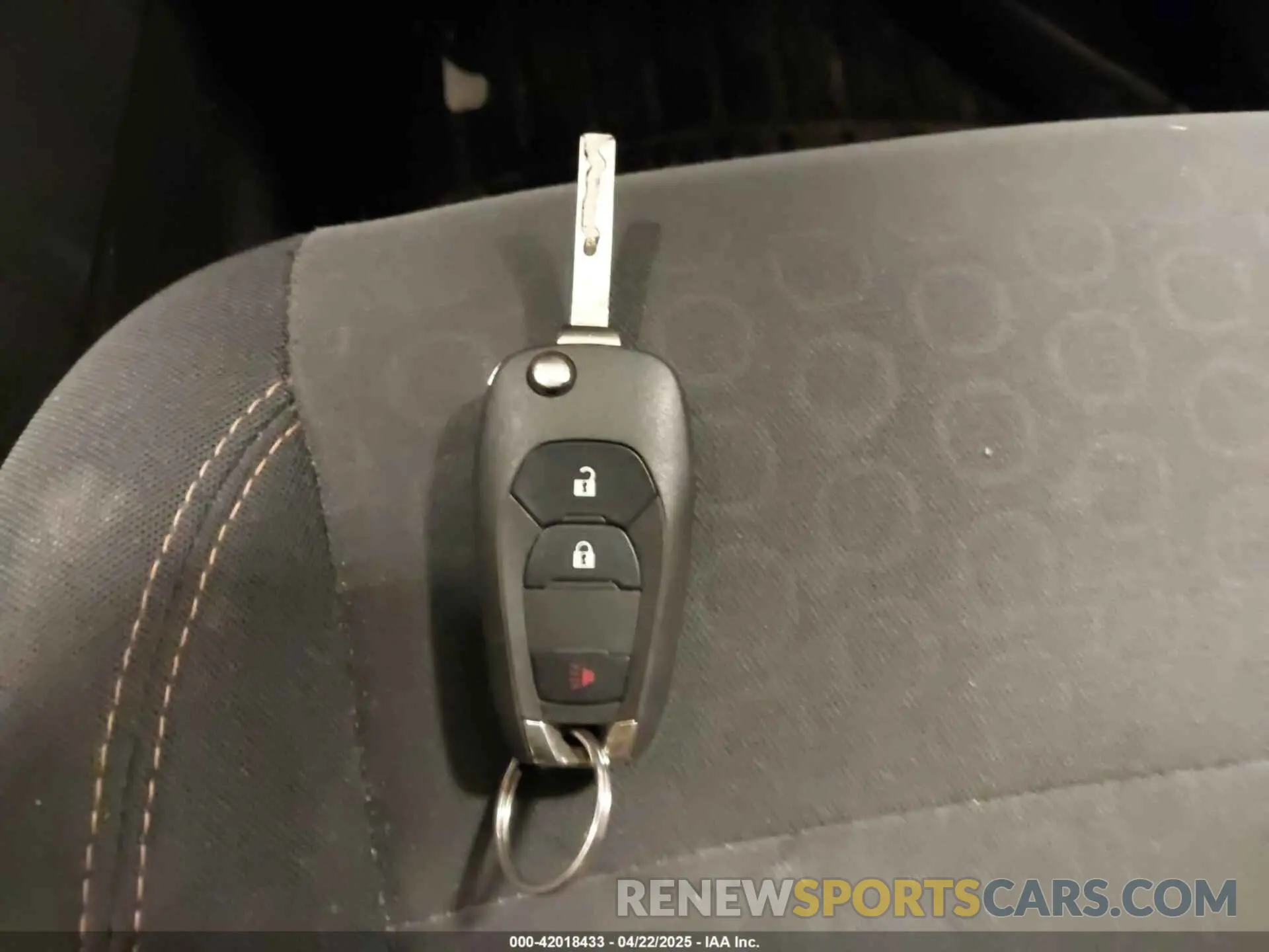 11 Фотография поврежденного автомобиля 3GNCJKSB1KL376286 CHEVROLET TRAX 2019