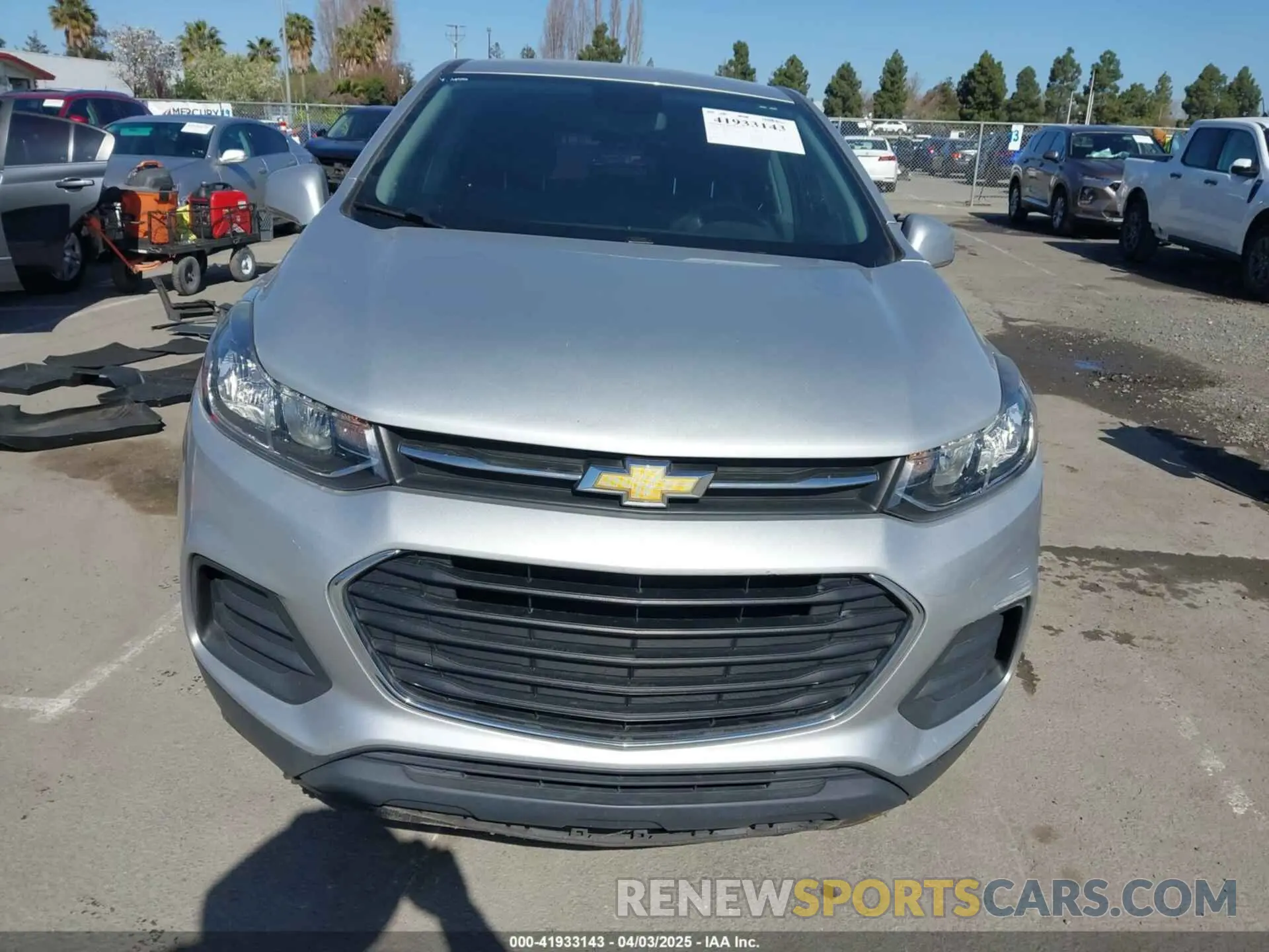 13 Фотография поврежденного автомобиля 3GNCJKSB3KL261348 CHEVROLET TRAX 2019