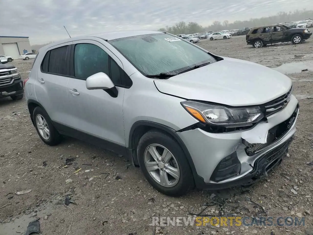 4 Photograph of a damaged car 3GNCJKSB3KL273600 CHEVROLET TRAX 2019