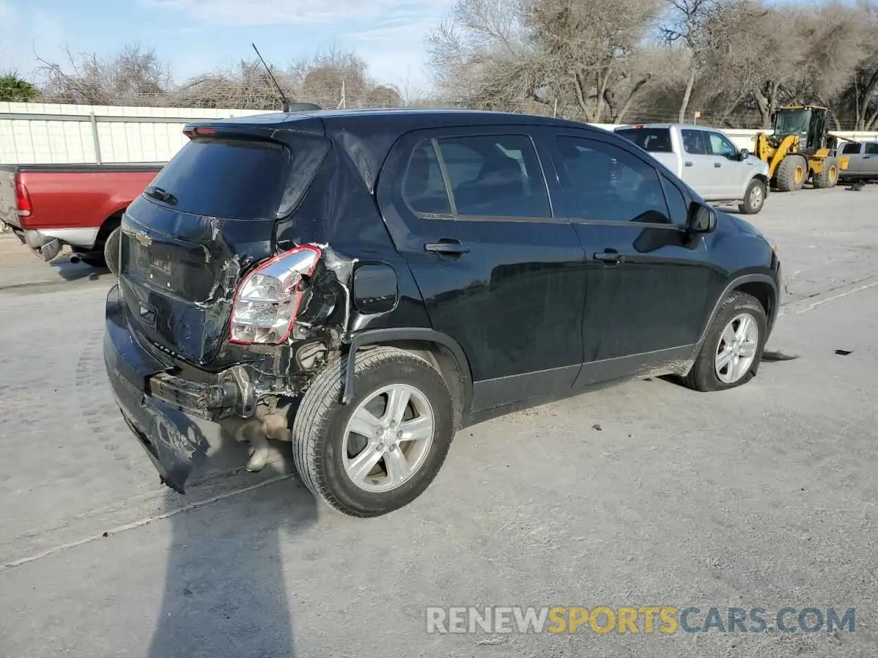 3 Фотография поврежденного автомобиля 3GNCJKSB4KL192783 CHEVROLET TRAX 2019
