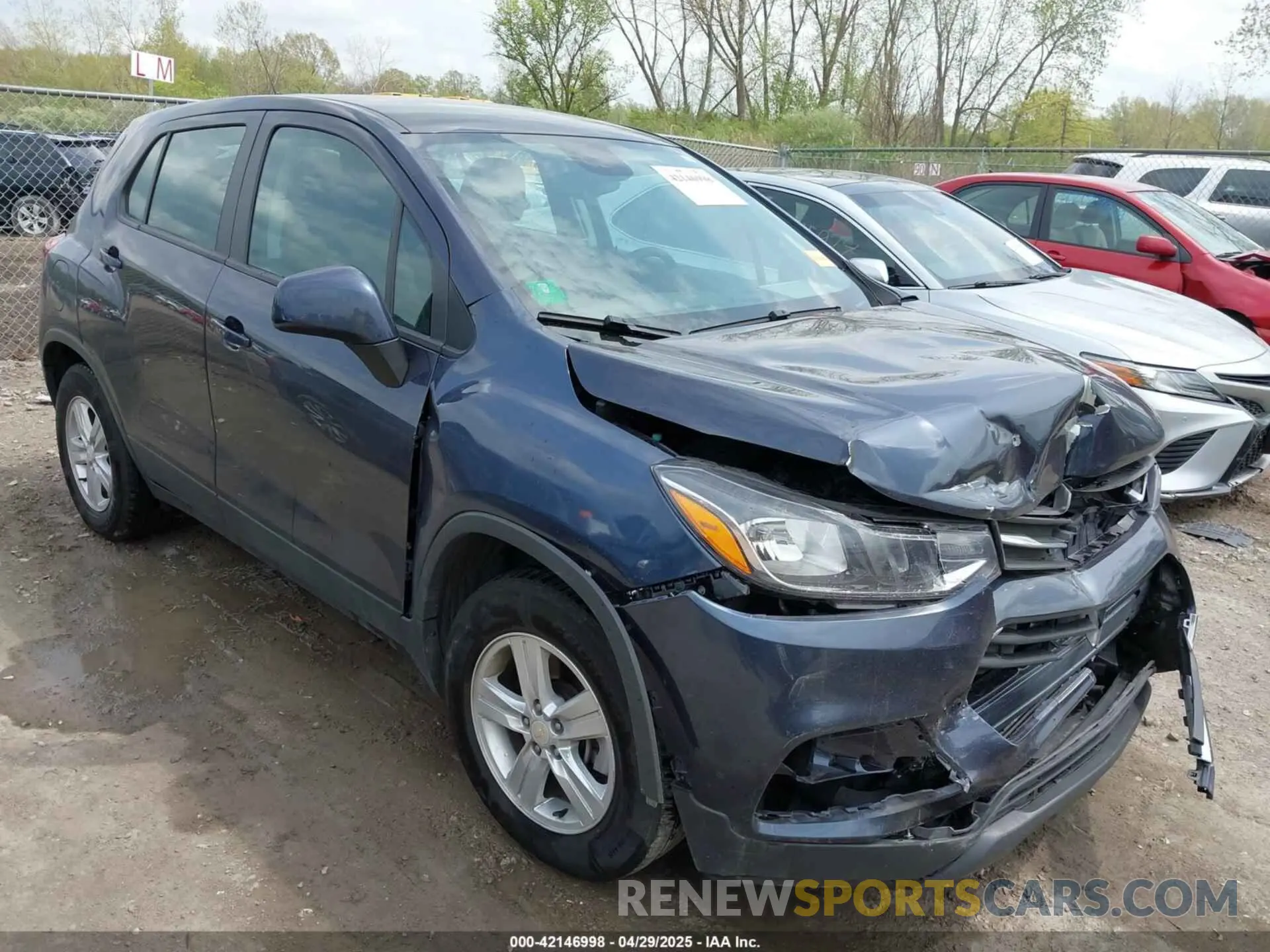 1 Фотография поврежденного автомобиля 3GNCJKSB4KL260306 CHEVROLET TRAX 2019