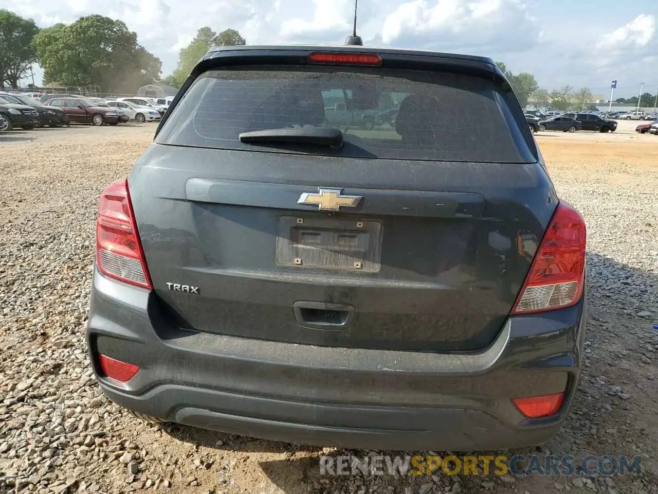 6 Photograph of a damaged car 3GNCJKSB5KL237469 CHEVROLET TRAX 2019