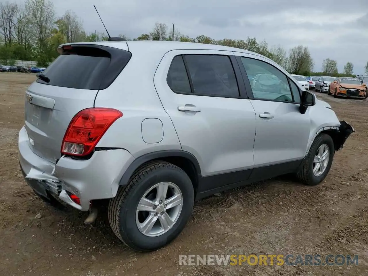 3 Фотография поврежденного автомобиля 3GNCJKSB5KL395651 CHEVROLET TRAX 2019