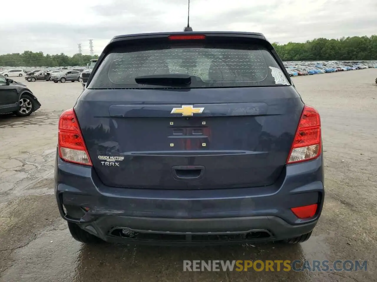 6 Photograph of a damaged car 3GNCJKSB6KL270402 CHEVROLET TRAX 2019