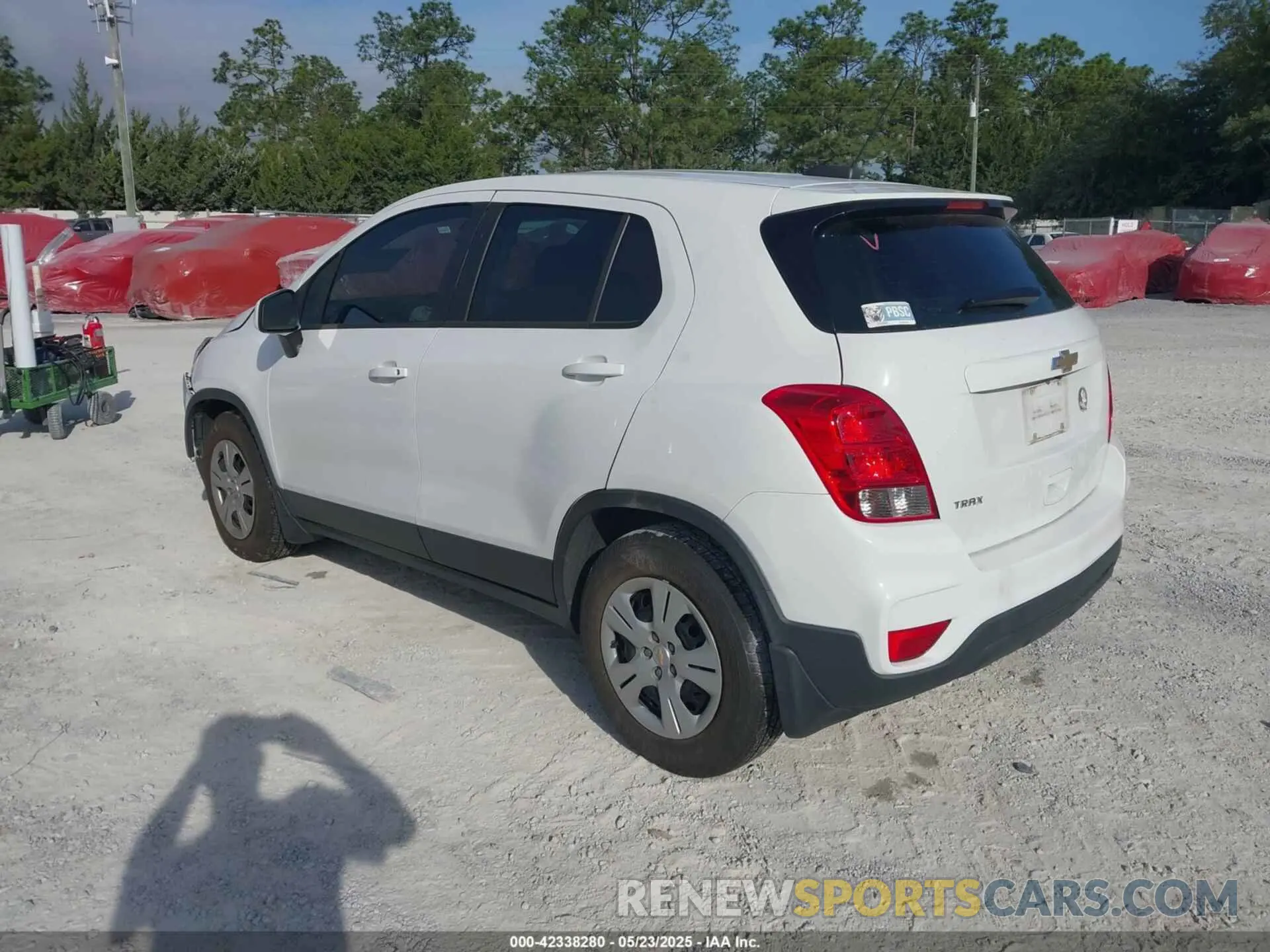 3 Photograph of a damaged car 3GNCJKSB7KL153203 CHEVROLET TRAX 2019