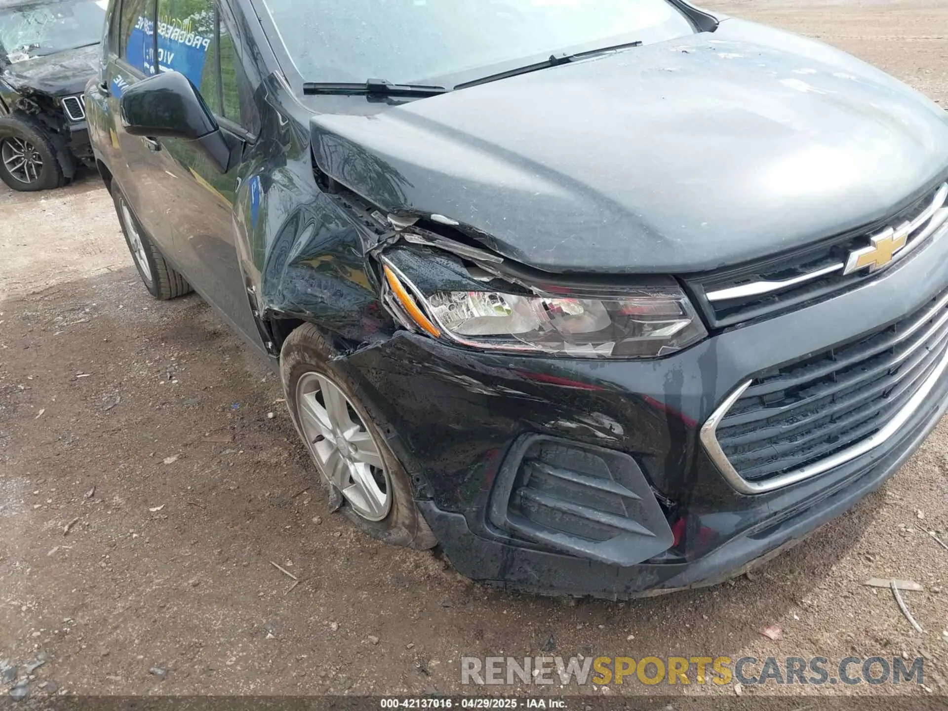 6 Photograph of a damaged car 3GNCJKSB7KL287810 CHEVROLET TRAX 2019