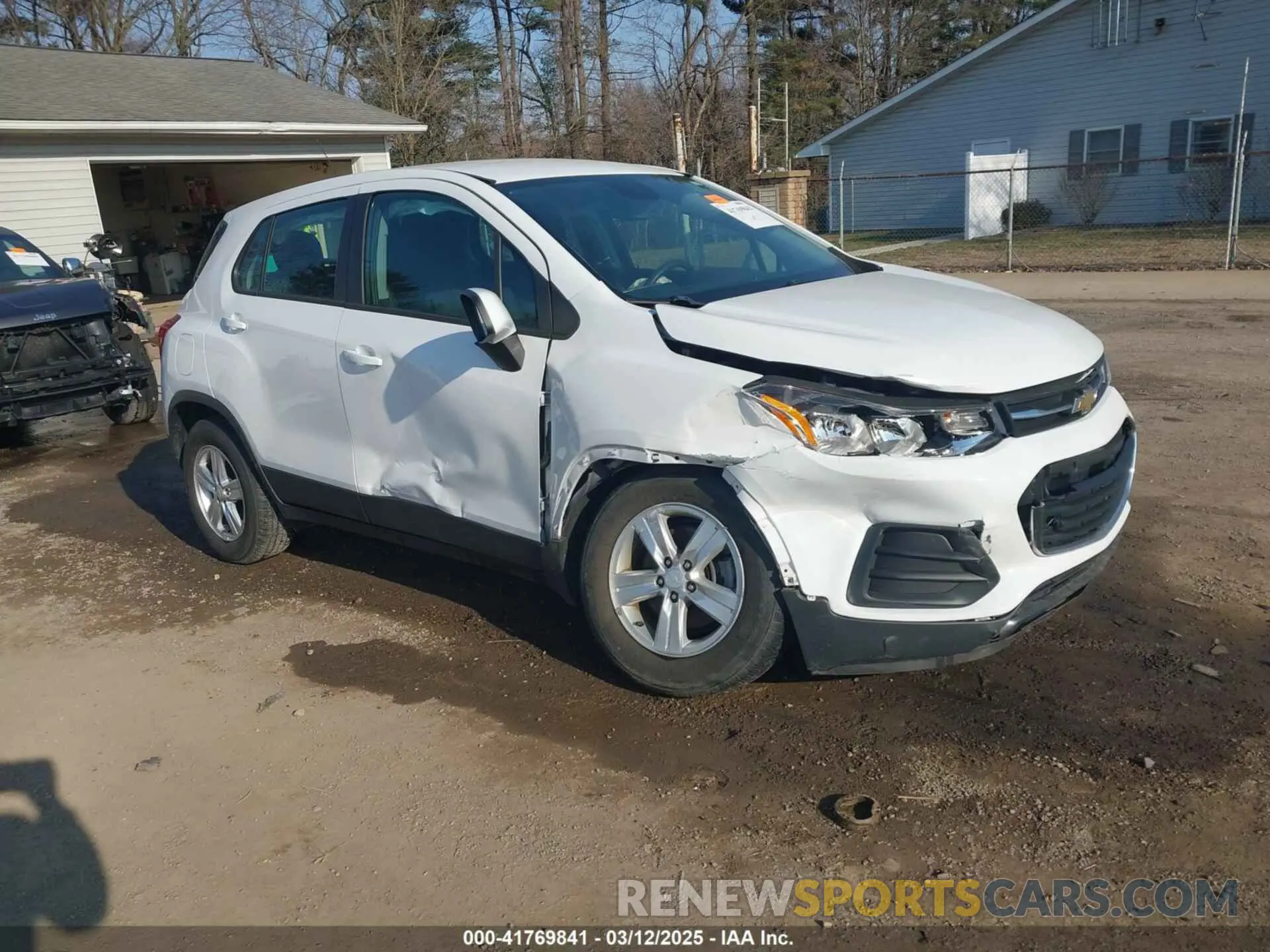 1 Фотография поврежденного автомобиля 3GNCJKSB7KL321115 CHEVROLET TRAX 2019