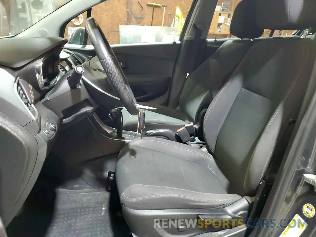 7 Фотография поврежденного автомобиля 3GNCJKSB9KL294712 CHEVROLET TRAX 2019