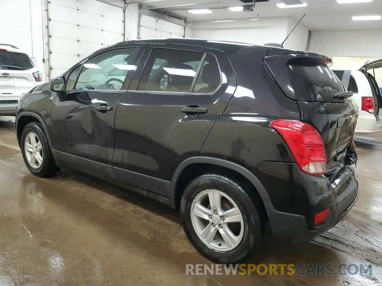 2 Photograph of a damaged car 3GNCJKSBXKL358188 CHEVROLET TRAX 2019