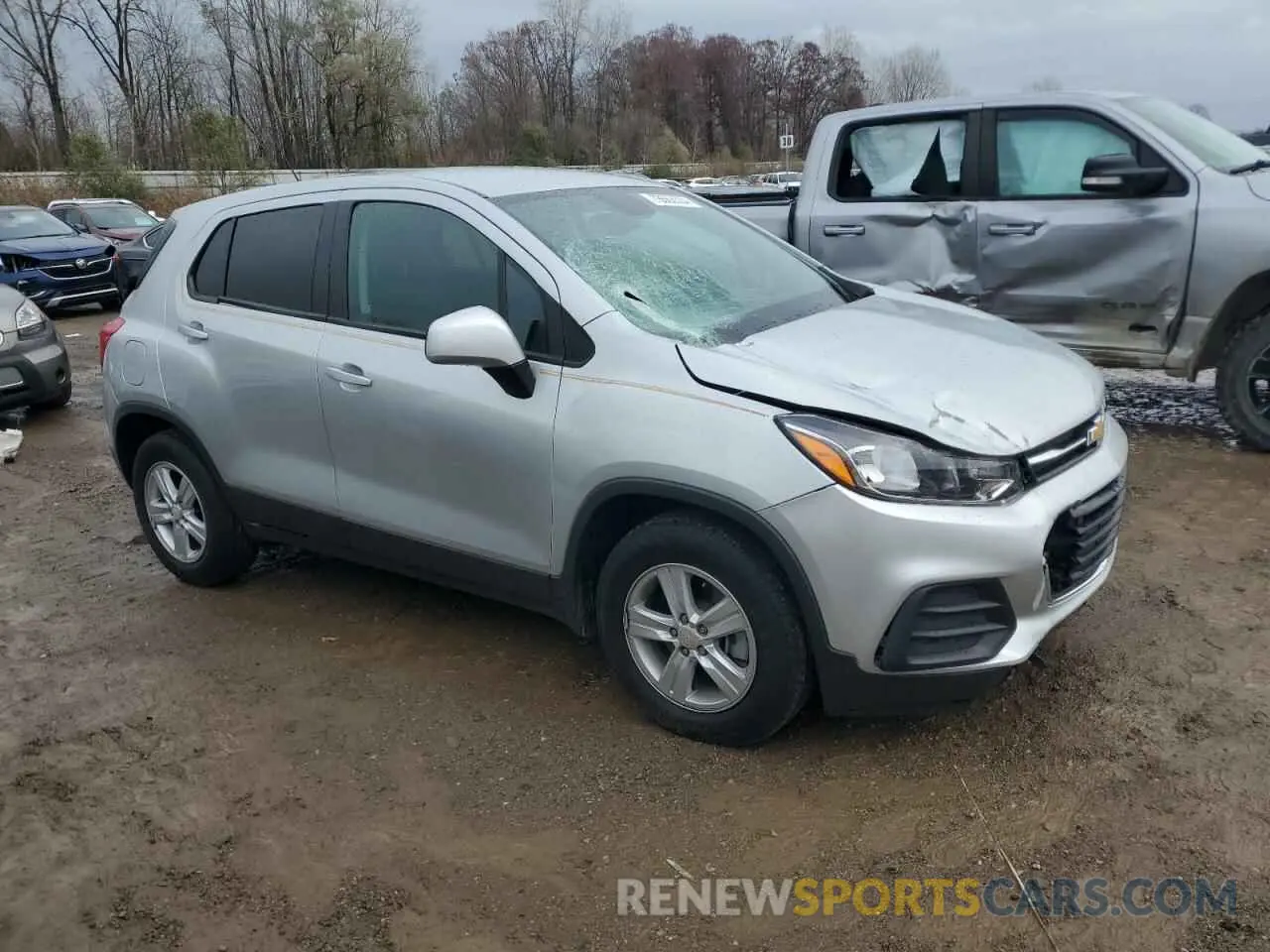 4 Photograph of a damaged car 3GNCJKSBXKL373354 CHEVROLET TRAX 2019