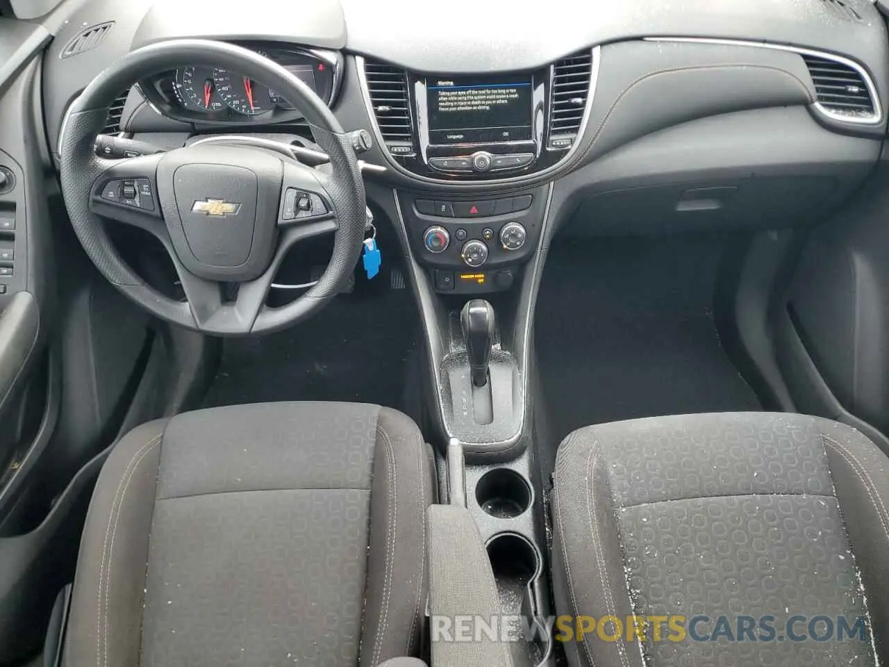 8 Photograph of a damaged car 3GNCJKSBXKL373354 CHEVROLET TRAX 2019