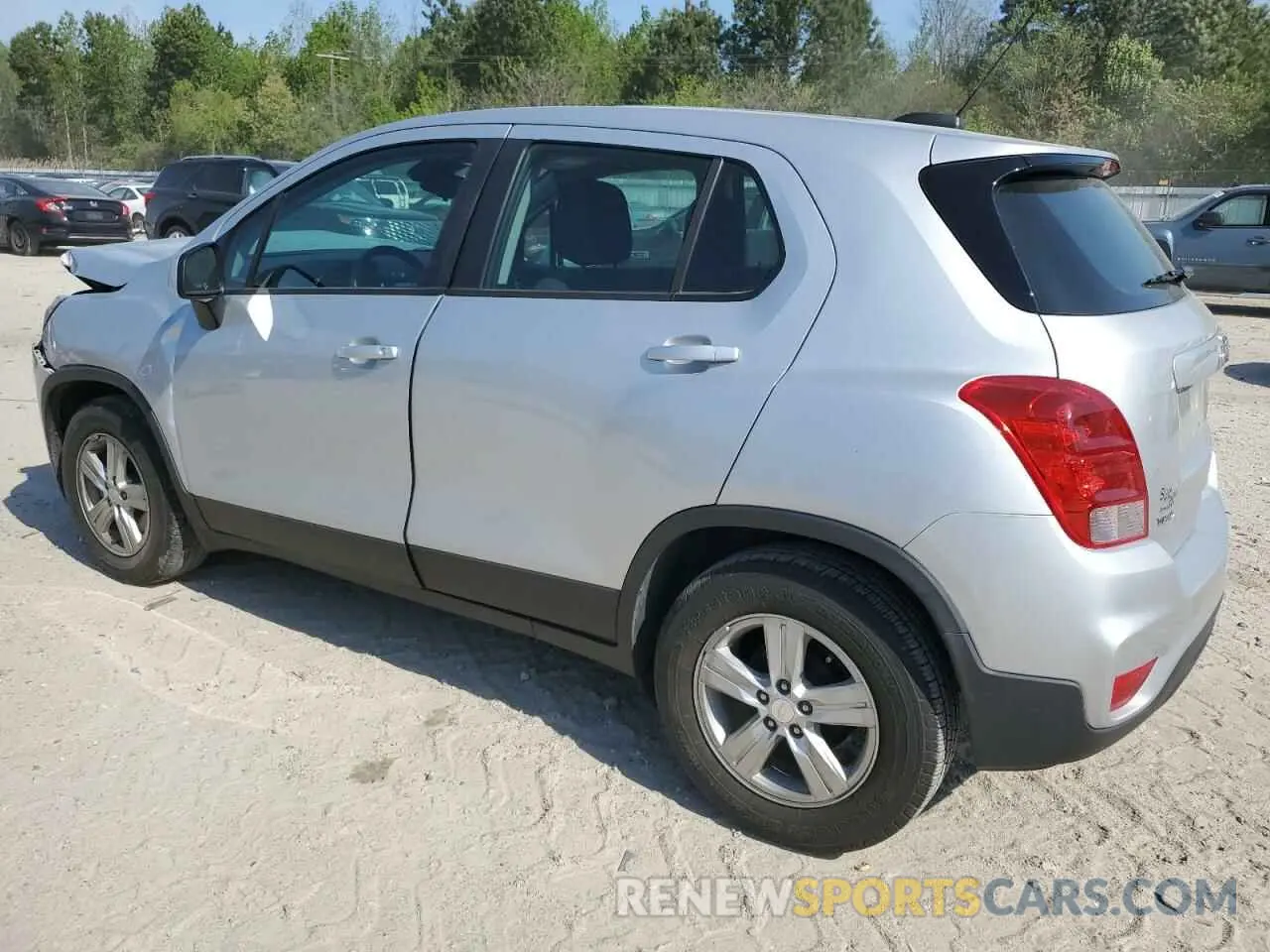 2 Фотография поврежденного автомобиля 3GNCJKSBXKL392695 CHEVROLET TRAX 2019