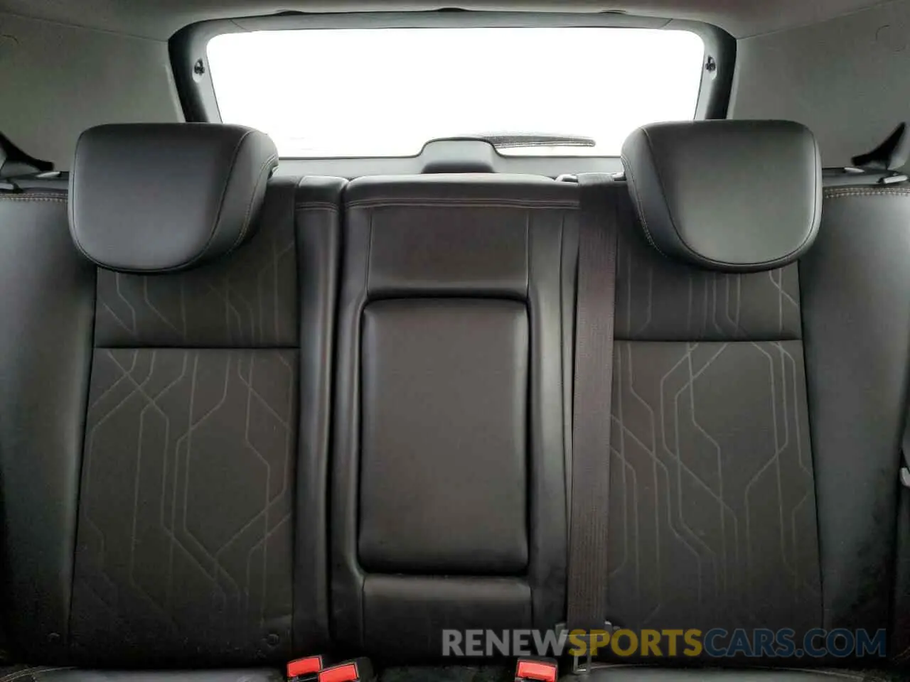 10 Фотография поврежденного автомобиля 3GNCJLSB0KL117665 CHEVROLET TRAX 2019