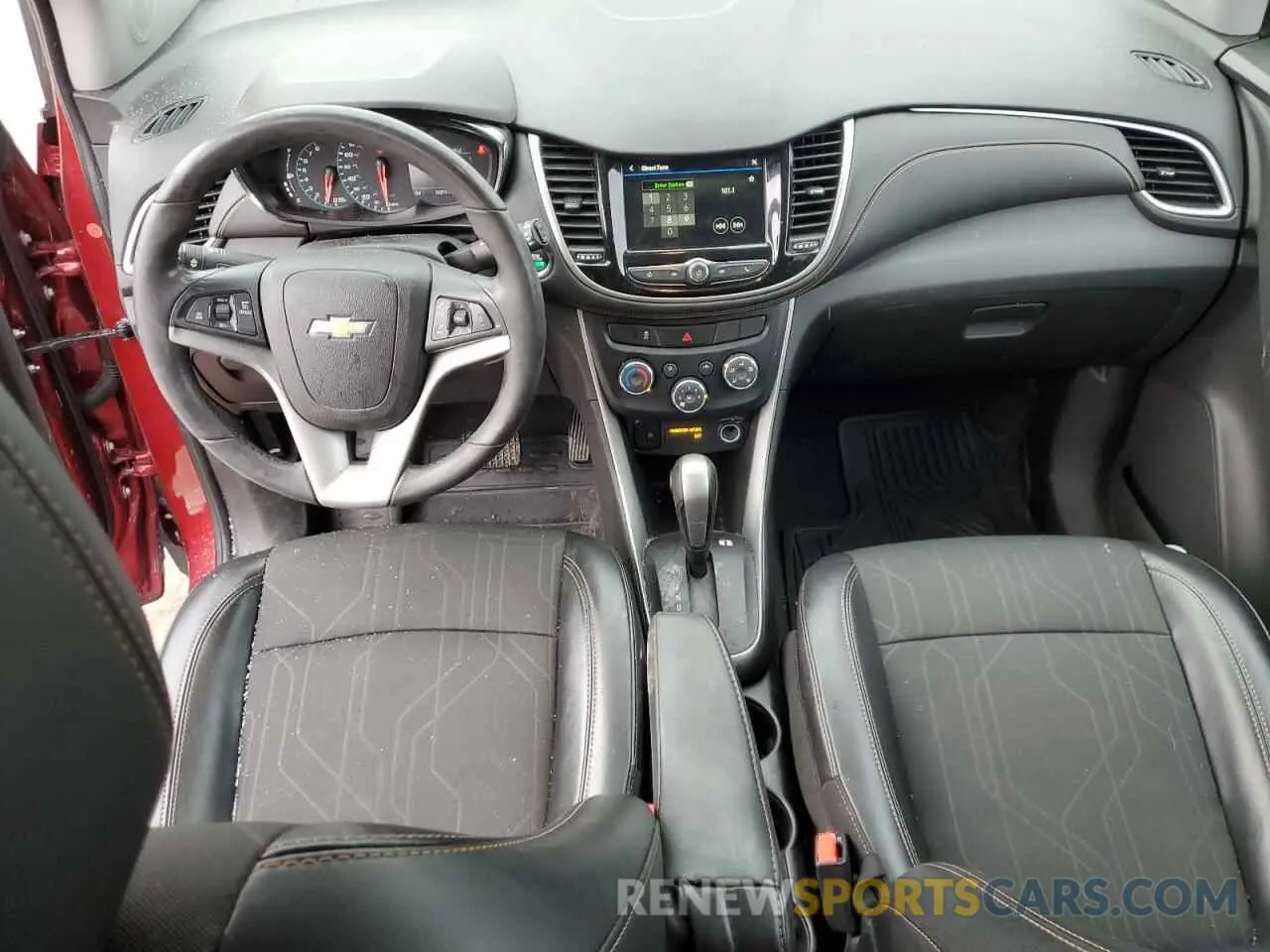 8 Фотография поврежденного автомобиля 3GNCJLSB0KL117665 CHEVROLET TRAX 2019