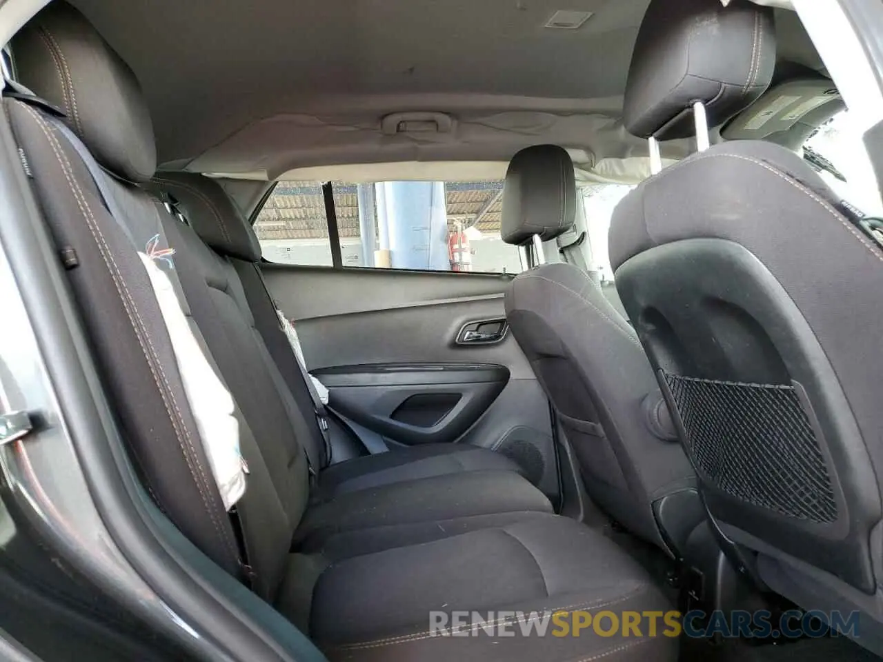 12 Photograph of a damaged car 3GNCJLSB0KL135051 CHEVROLET TRAX 2019