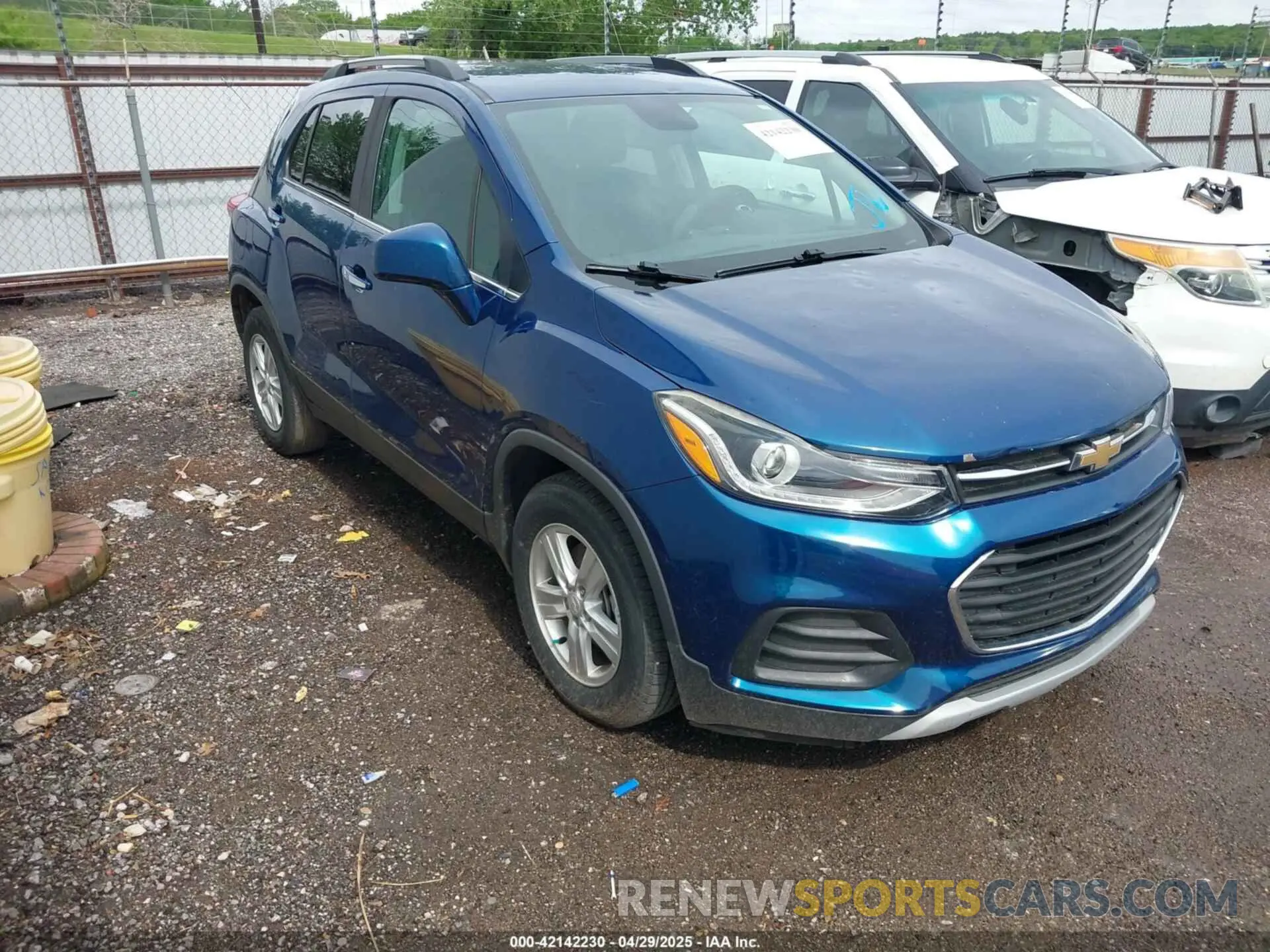 1 Фотография поврежденного автомобиля 3GNCJLSB0KL231830 CHEVROLET TRAX 2019