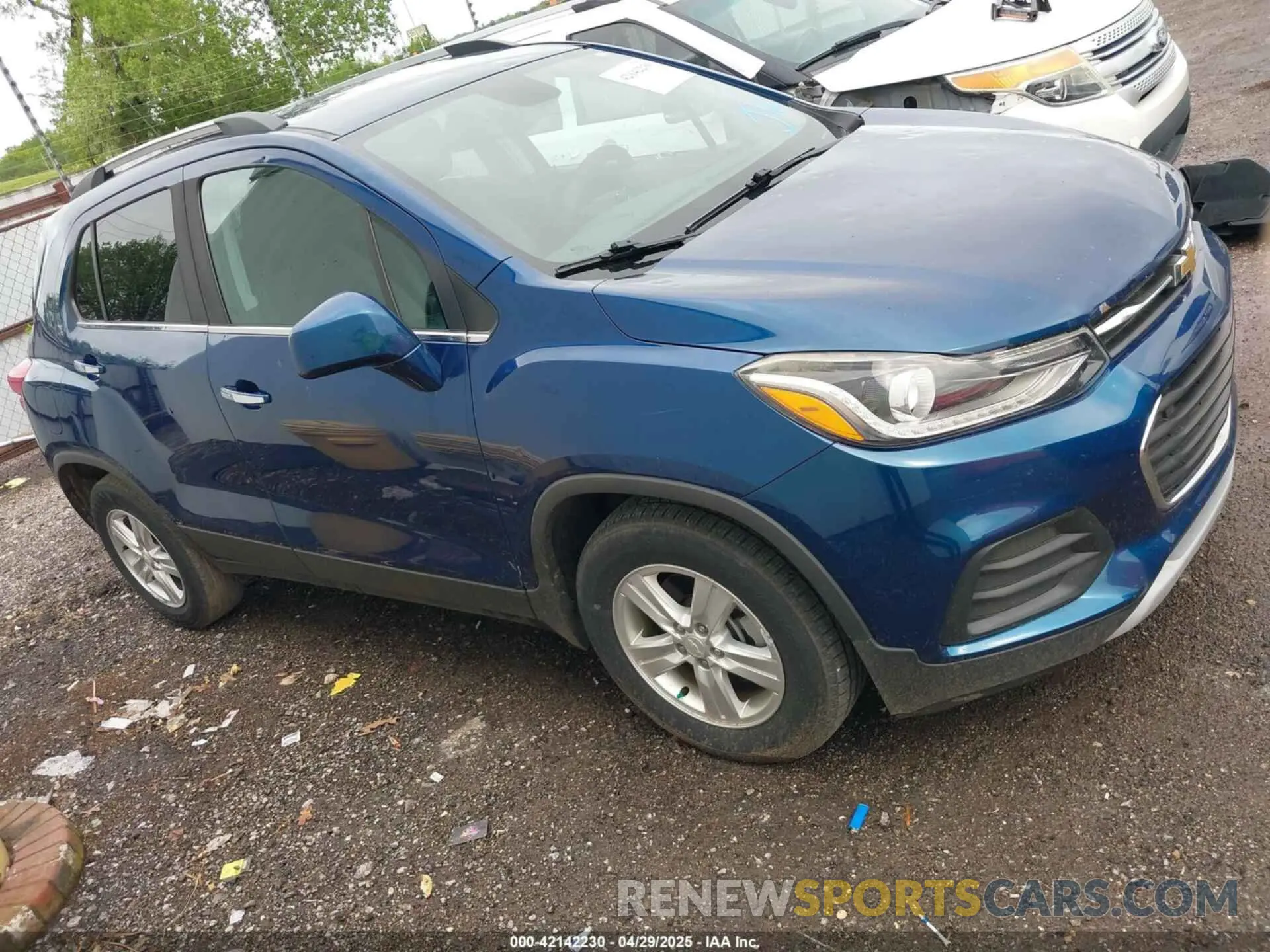 13 Фотография поврежденного автомобиля 3GNCJLSB0KL231830 CHEVROLET TRAX 2019