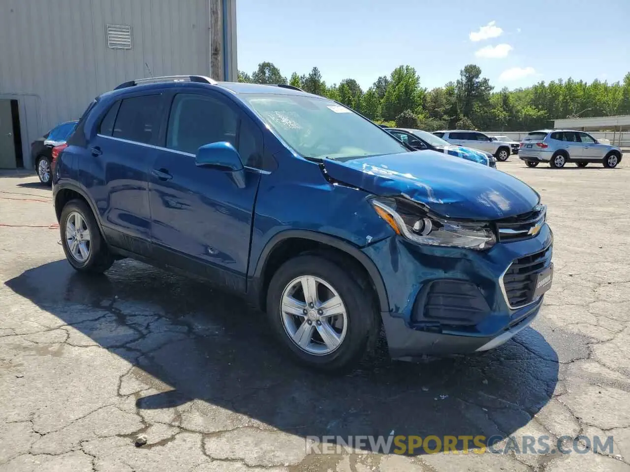4 Photograph of a damaged car 3GNCJLSB0KL326338 CHEVROLET TRAX 2019