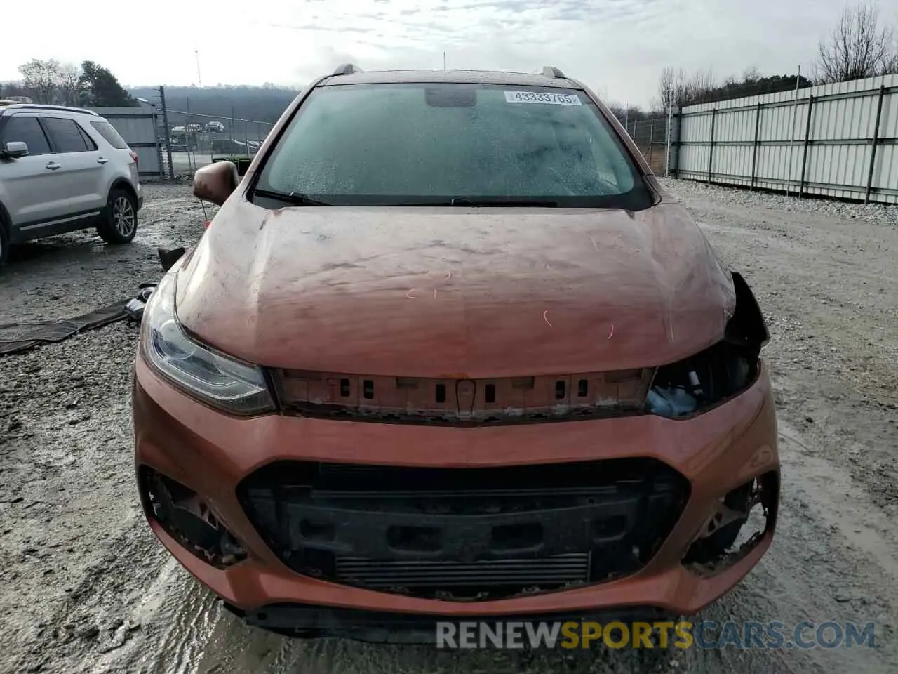 5 Фотография поврежденного автомобиля 3GNCJLSB1KL236809 CHEVROLET TRAX 2019