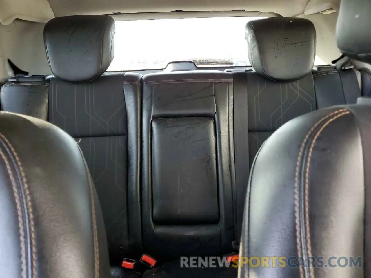 10 Photograph of a damaged car 3GNCJLSB1KL256526 CHEVROLET TRAX 2019