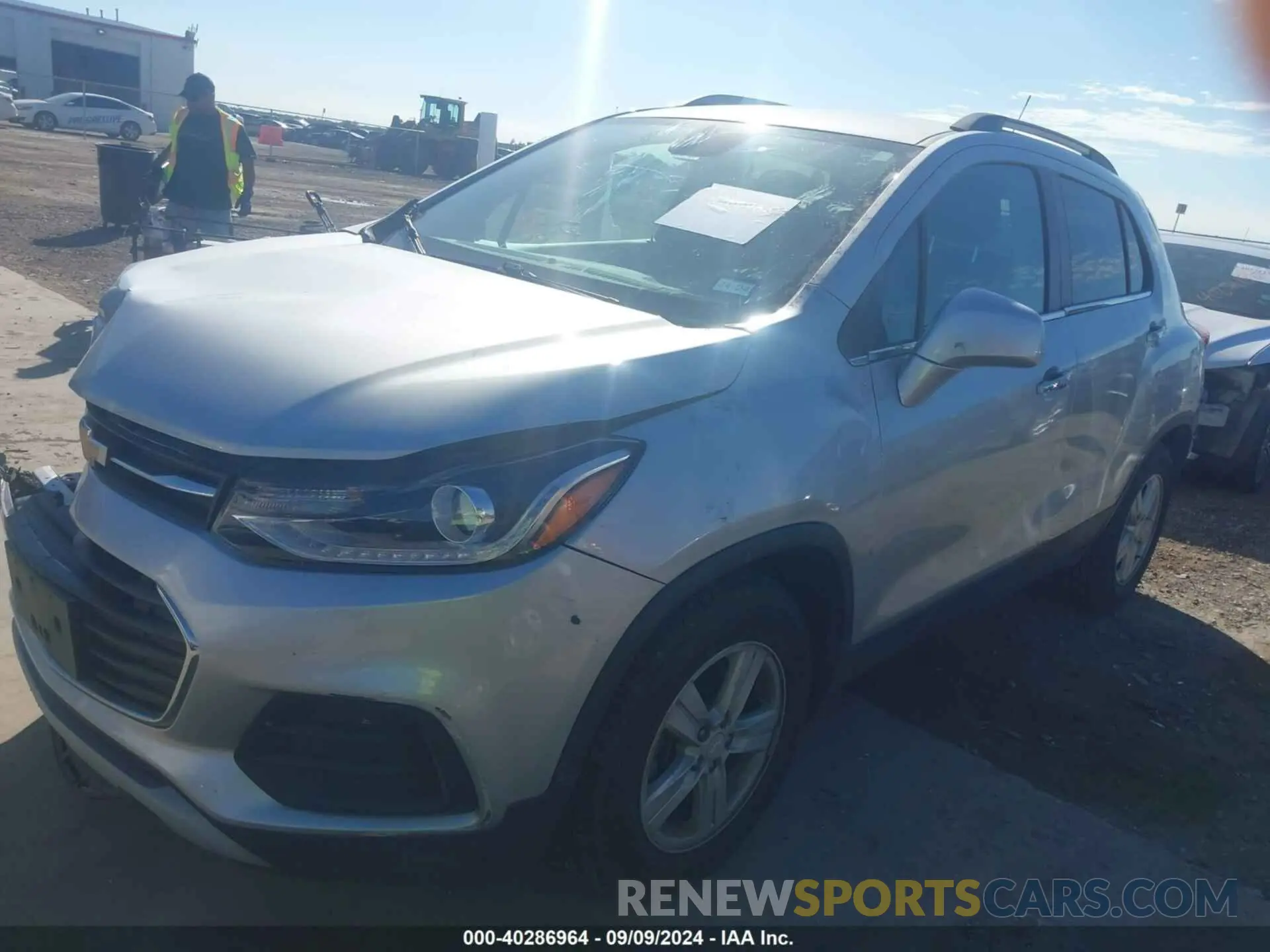 2 Фотография поврежденного автомобиля 3GNCJLSB1KL403766 CHEVROLET TRAX 2019
