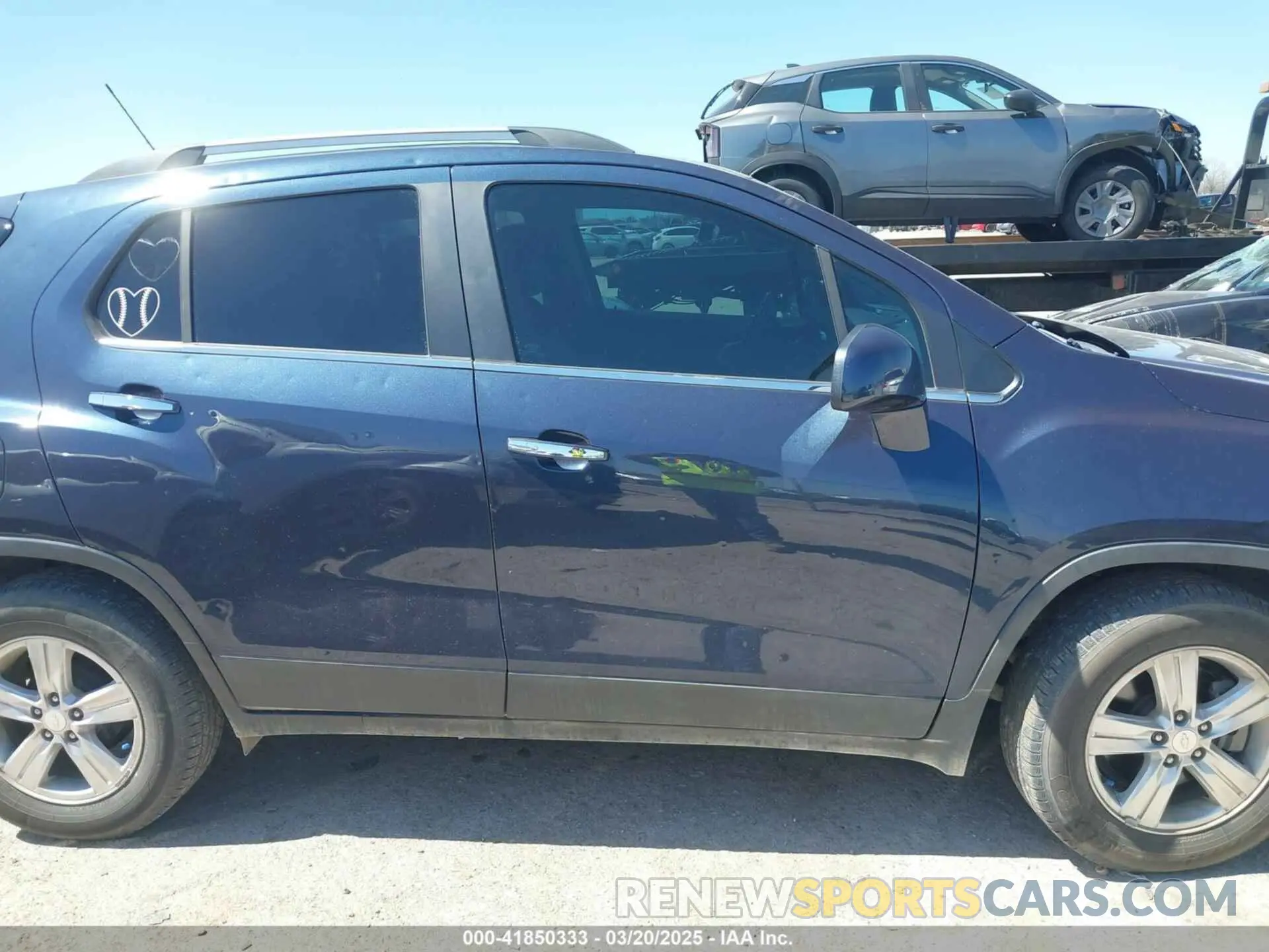 13 Photograph of a damaged car 3GNCJLSB2KL171842 CHEVROLET TRAX 2019