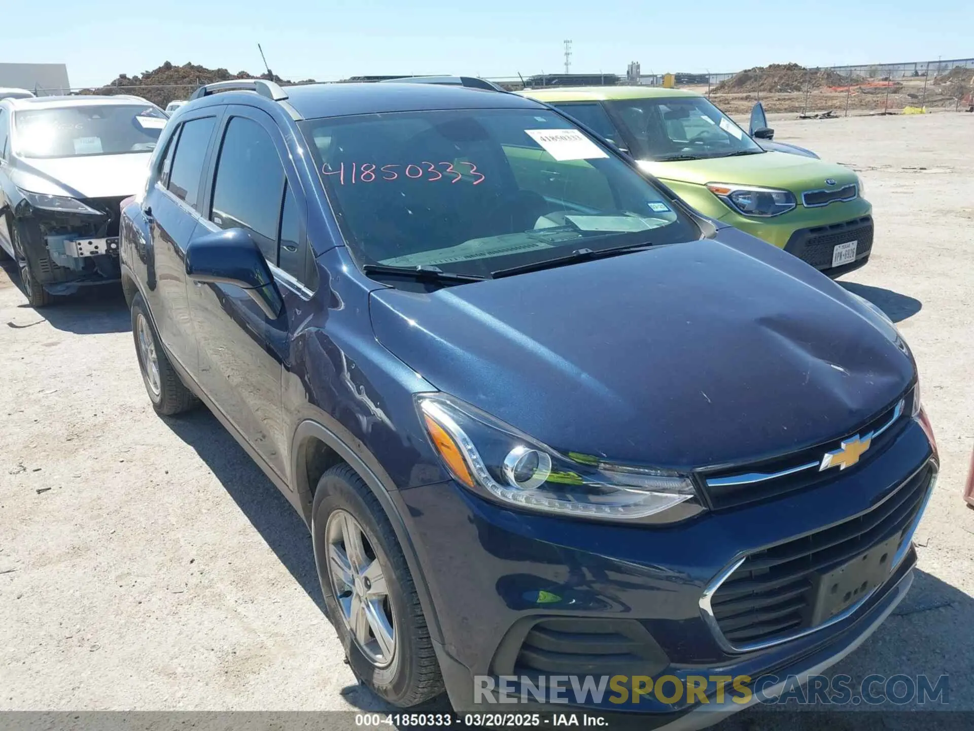 6 Photograph of a damaged car 3GNCJLSB2KL171842 CHEVROLET TRAX 2019