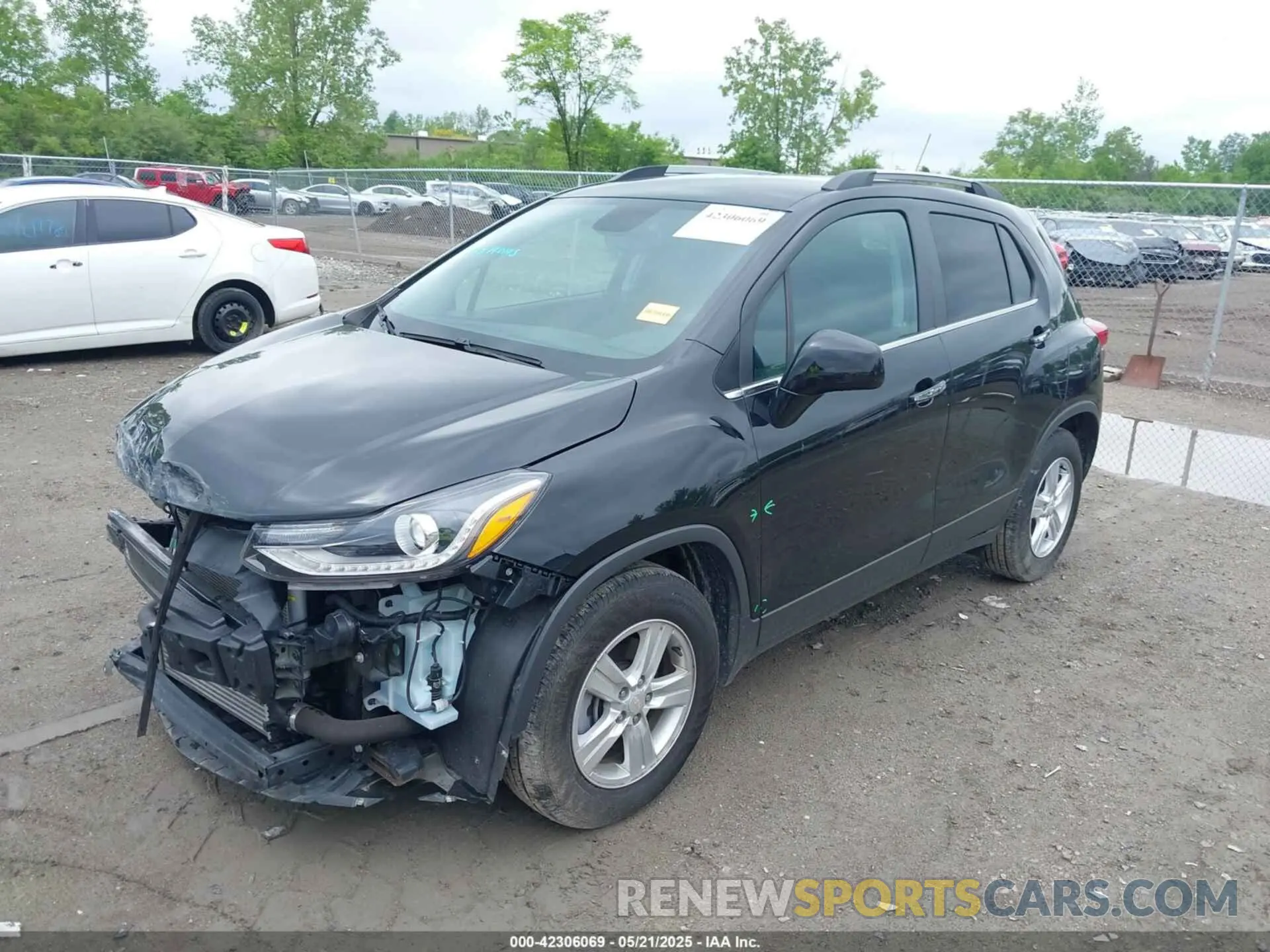 2 Фотография поврежденного автомобиля 3GNCJLSB2KL212115 CHEVROLET TRAX 2019