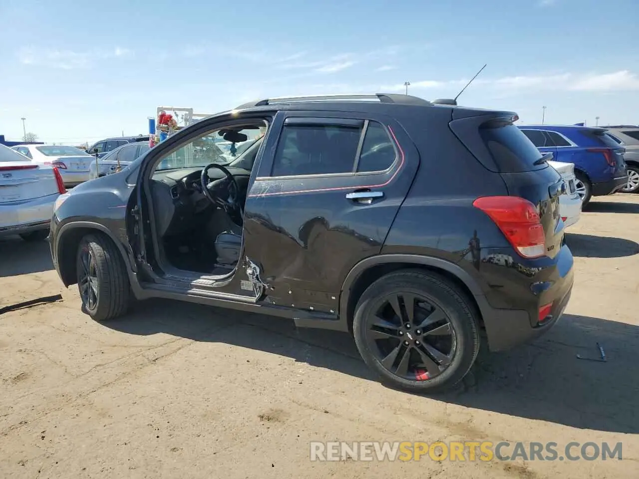 2 Photograph of a damaged car 3GNCJLSB2KL377355 CHEVROLET TRAX 2019