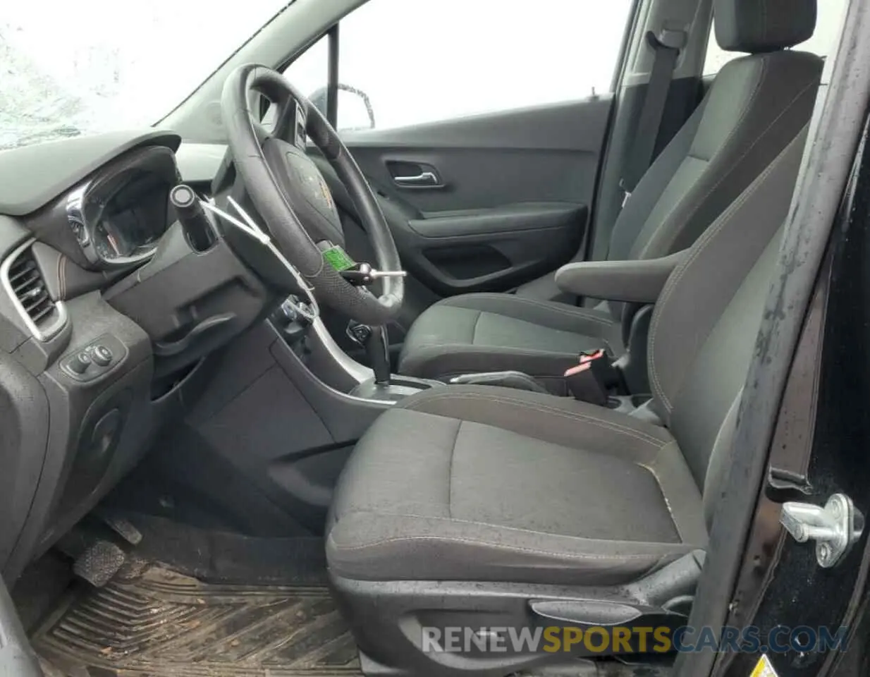 7 Photograph of a damaged car 3GNCJLSB3KL260643 CHEVROLET TRAX 2019