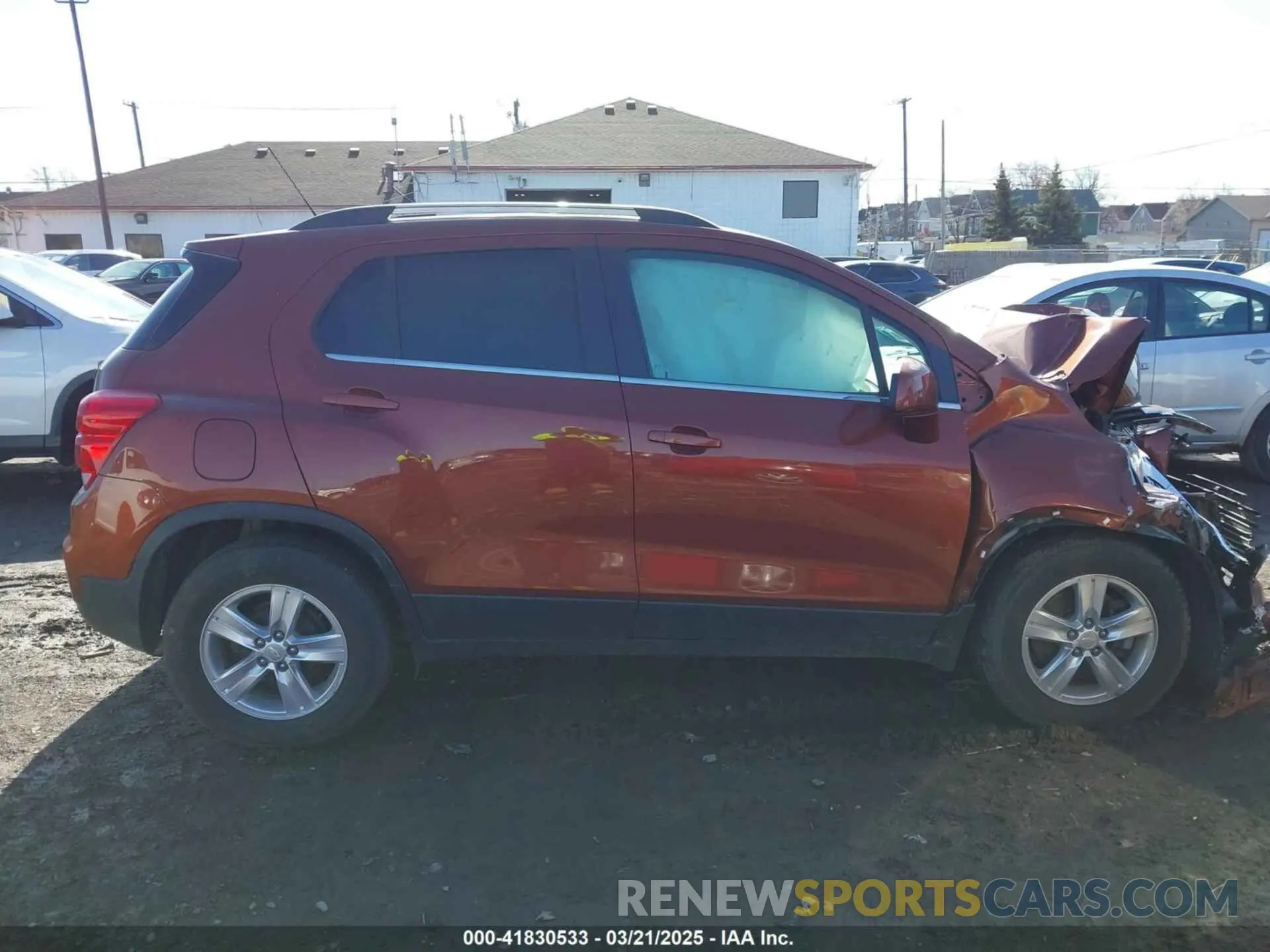 12 Фотография поврежденного автомобиля 3GNCJLSB3KL313776 CHEVROLET TRAX 2019