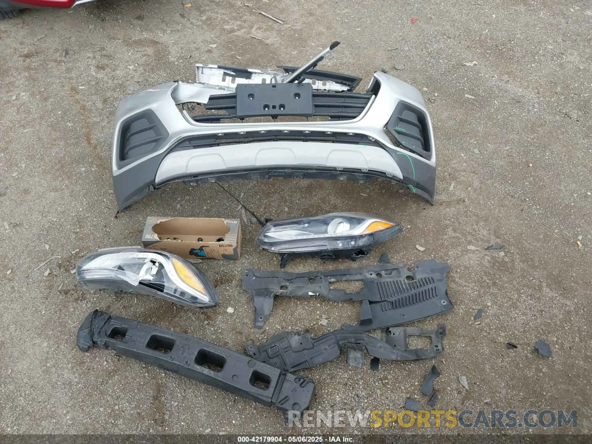 12 Фотография поврежденного автомобиля 3GNCJLSB4KL256651 CHEVROLET TRAX 2019