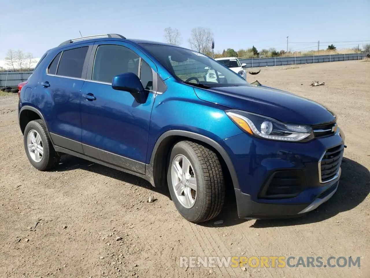 4 Фотография поврежденного автомобиля 3GNCJLSB4KL330800 CHEVROLET TRAX 2019