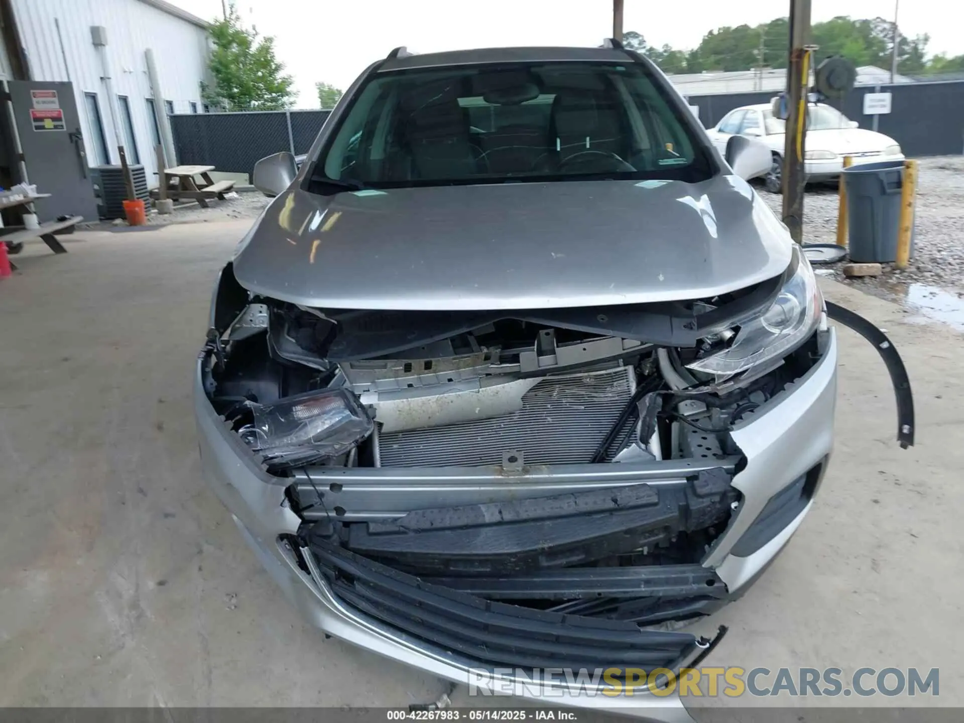 12 Photograph of a damaged car 3GNCJLSB5KL164609 CHEVROLET TRAX 2019