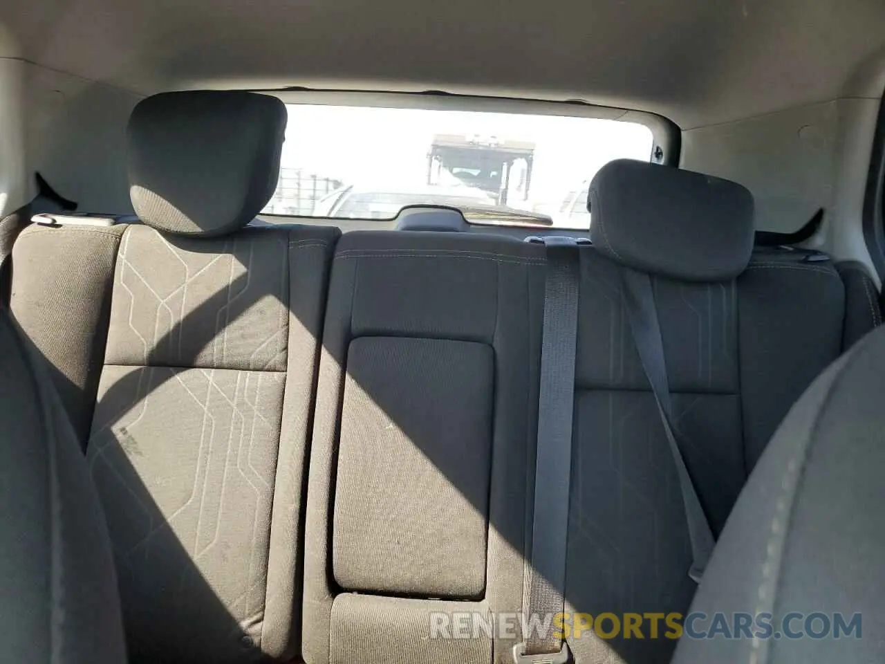 10 Фотография поврежденного автомобиля 3GNCJLSB5KL252141 CHEVROLET TRAX 2019