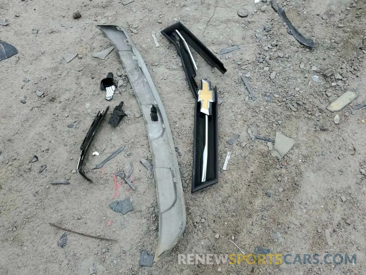 13 Photograph of a damaged car 3GNCJLSB6KL112504 CHEVROLET TRAX 2019