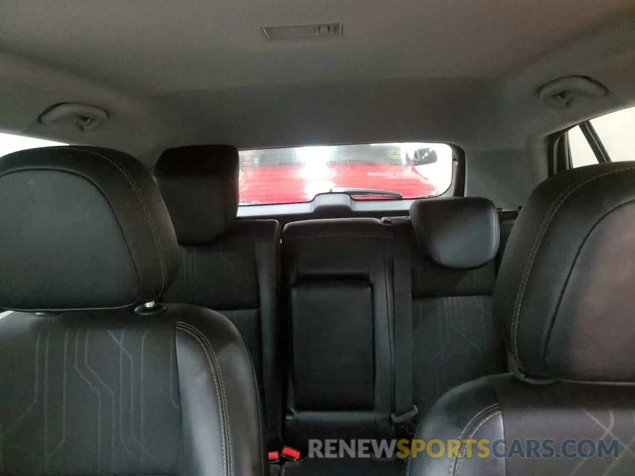 10 Photograph of a damaged car 3GNCJLSB6KL173271 CHEVROLET TRAX 2019