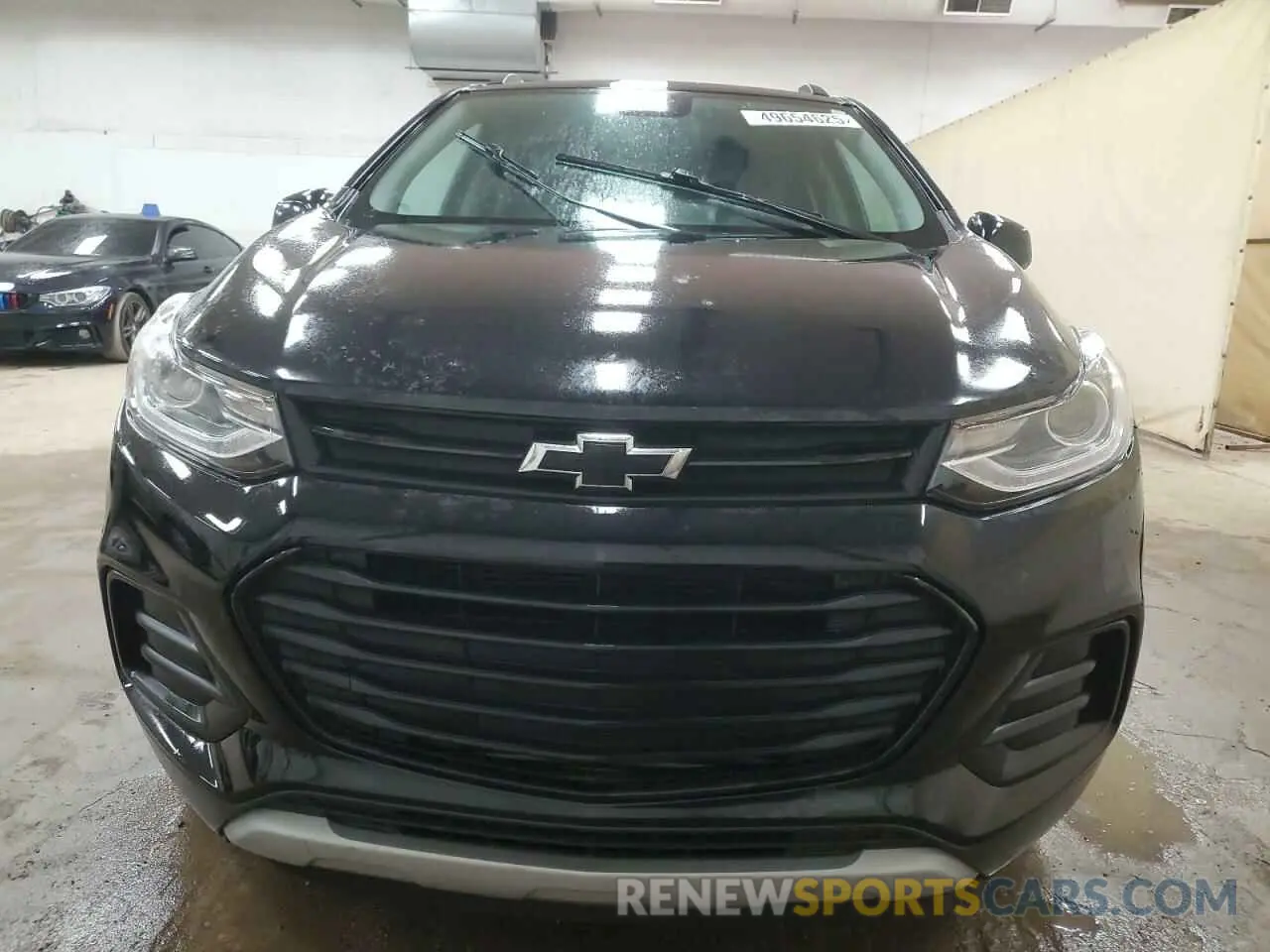 5 Photograph of a damaged car 3GNCJLSB6KL173271 CHEVROLET TRAX 2019