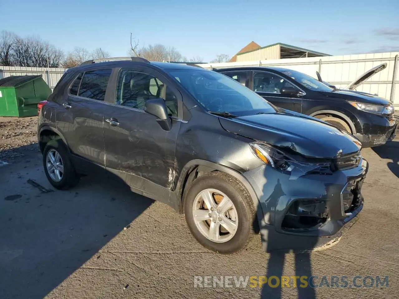 4 Photograph of a damaged car 3GNCJLSB6KL370389 CHEVROLET TRAX 2019